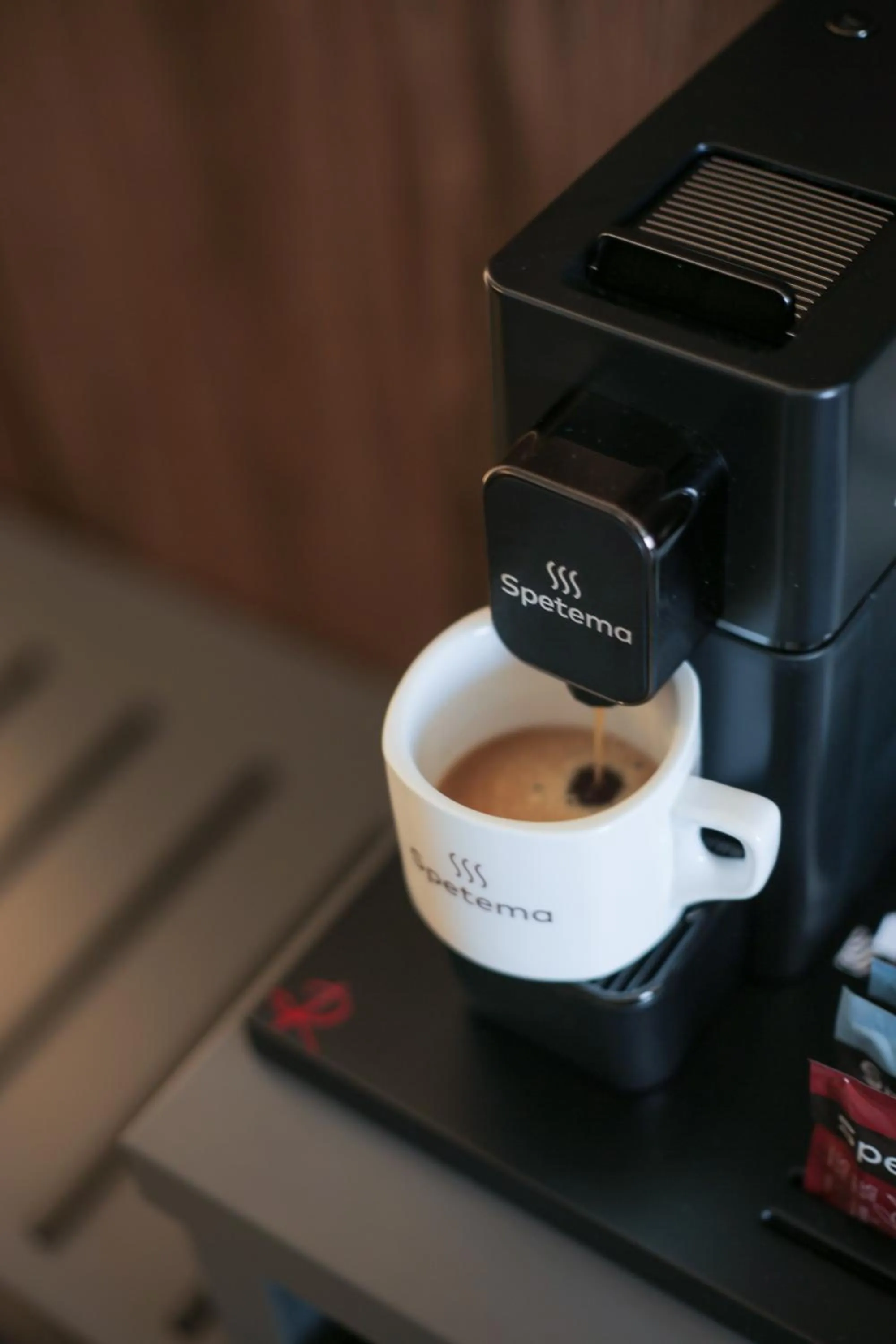 Coffee/tea facilities in Rosslyn Thracia Hotel Sofia