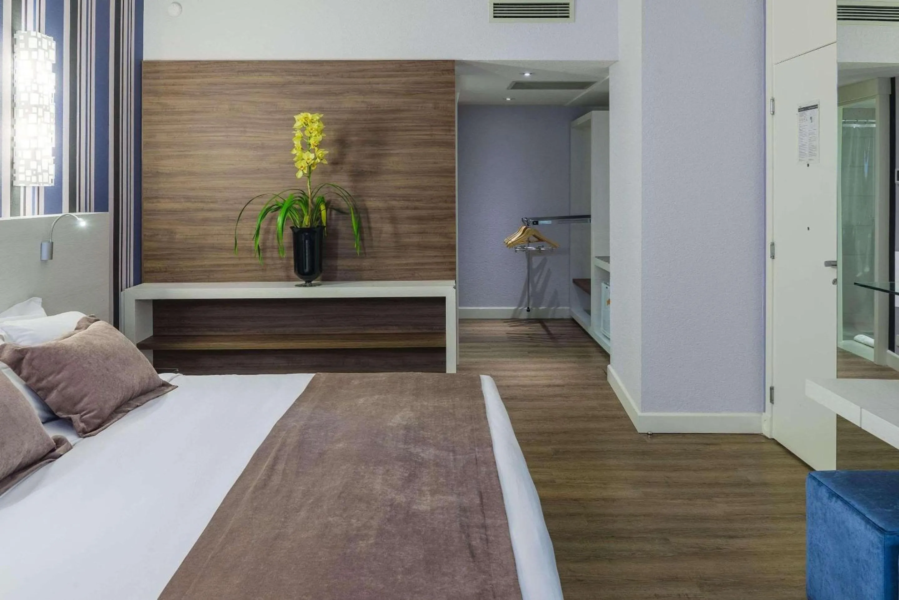 Bedroom, Bed in Radisson Hotel Curitiba