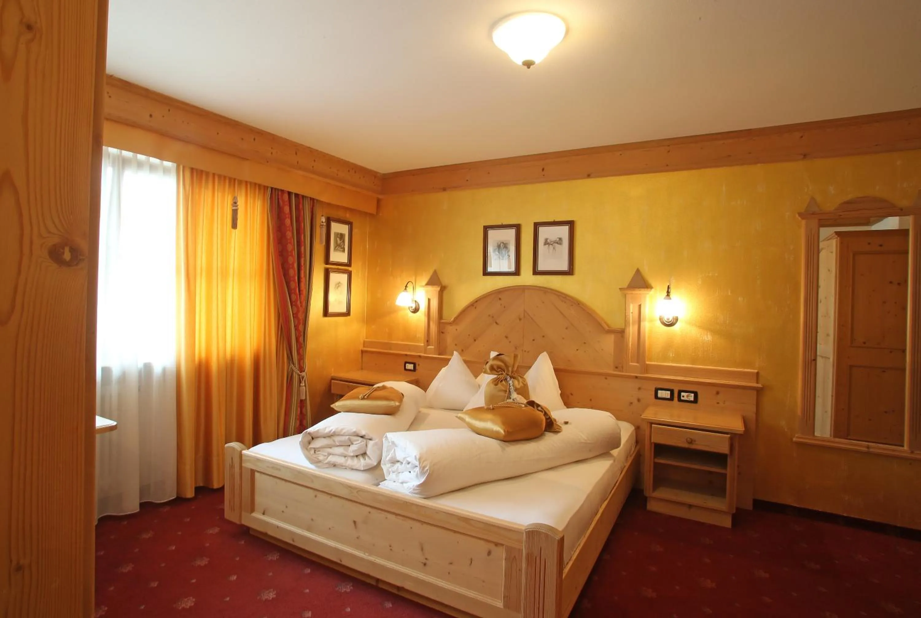 Decorative detail, Bed in B&B Tamarindo