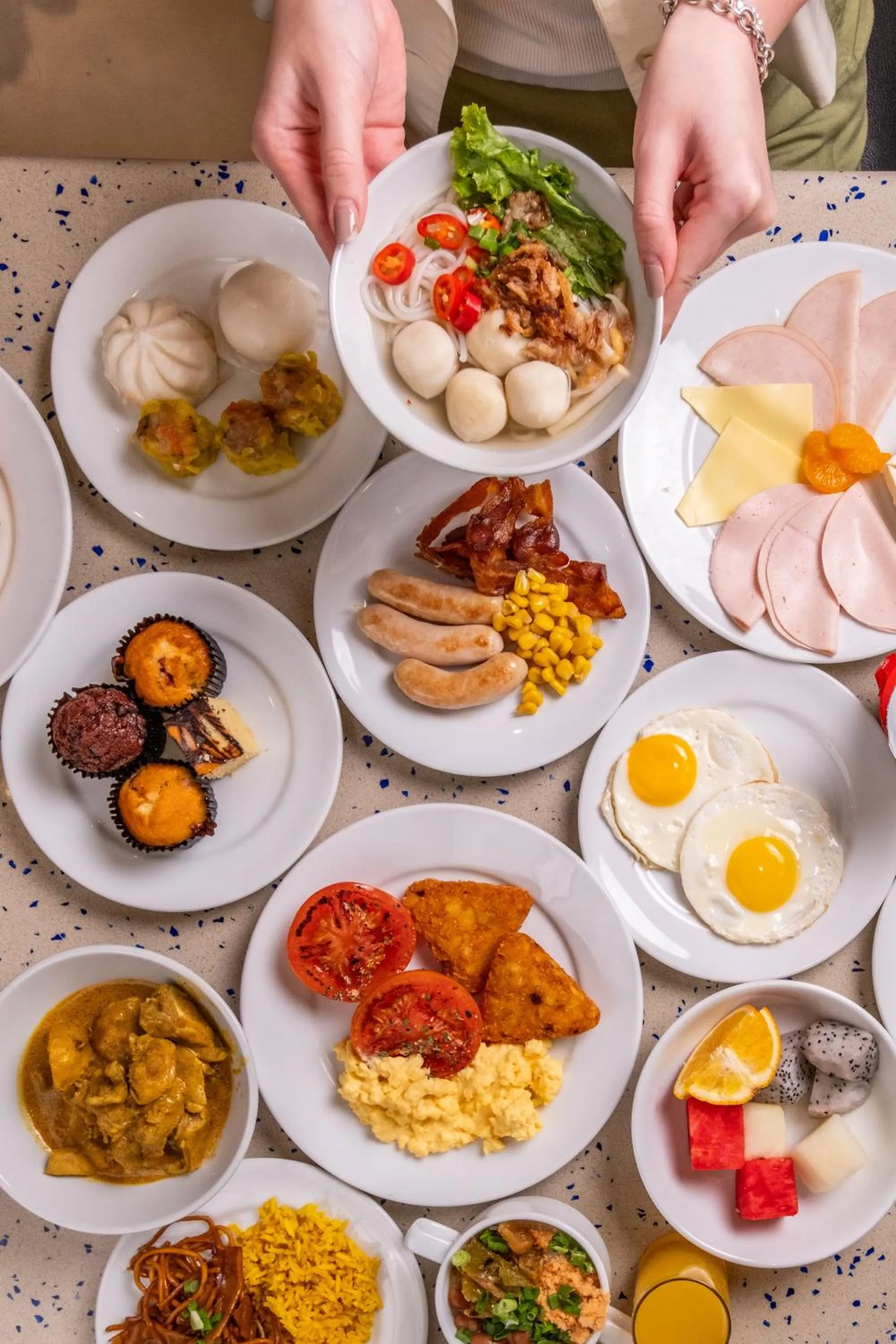 Breakfast in Carlton Hotel Singapore