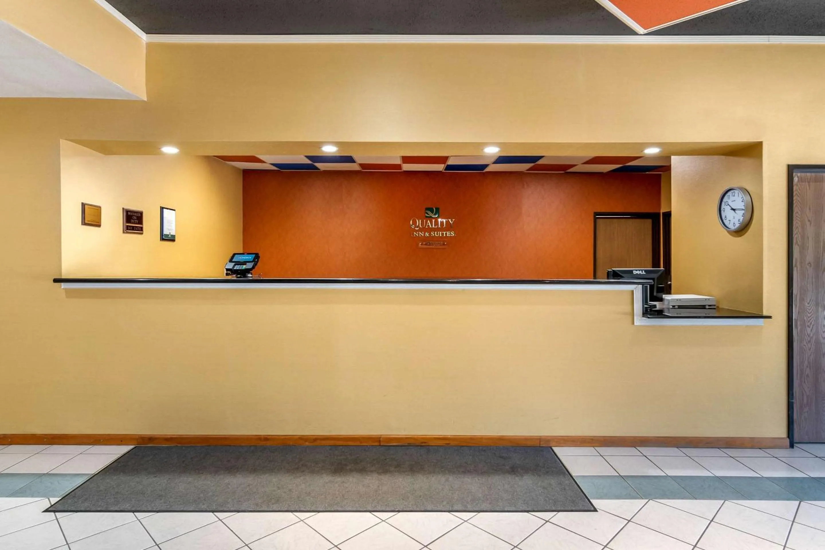 Lobby or reception in Quality Inn & Suites Lenexa Kansas City