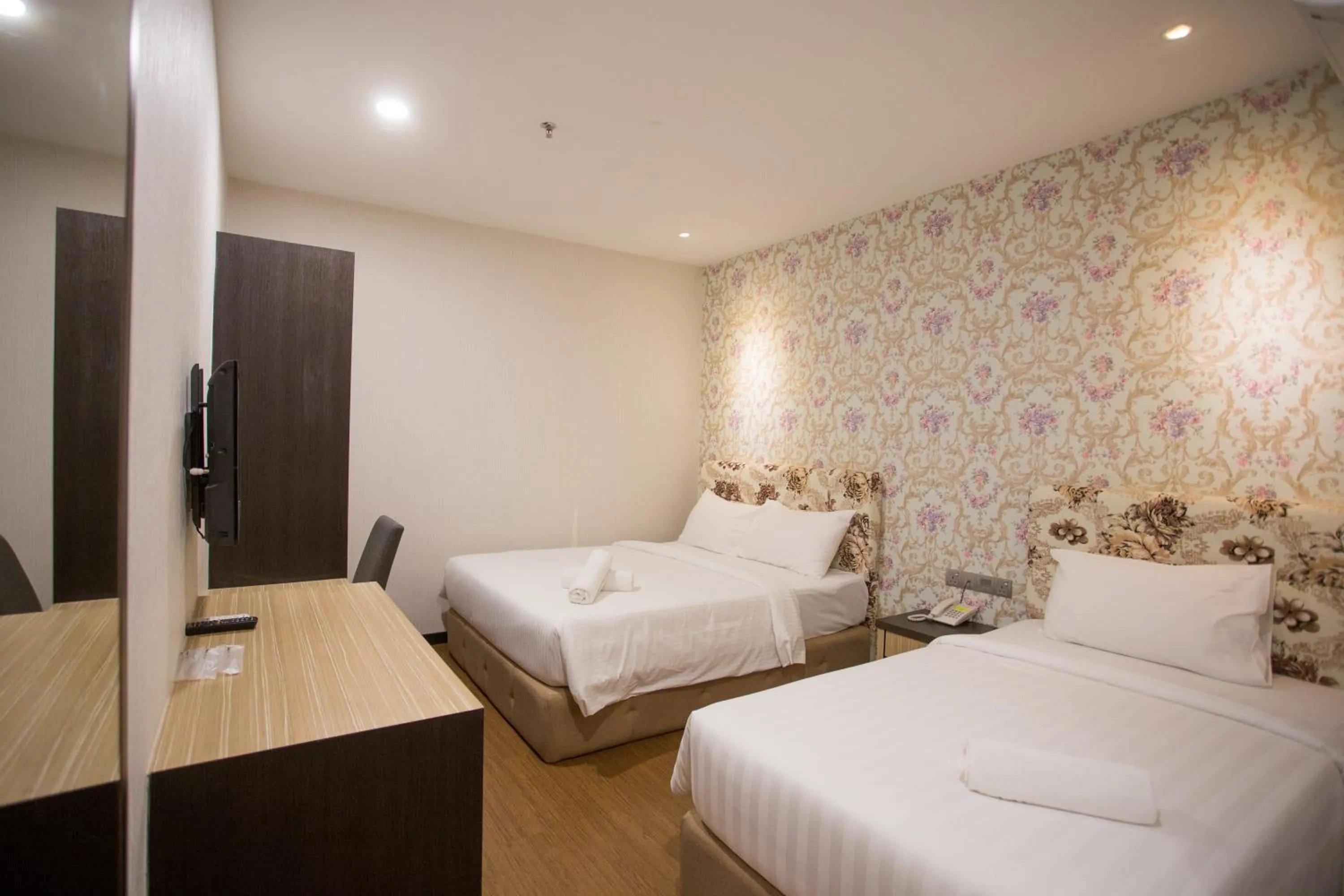 Bed in 7 Heaven Boutique Hotel