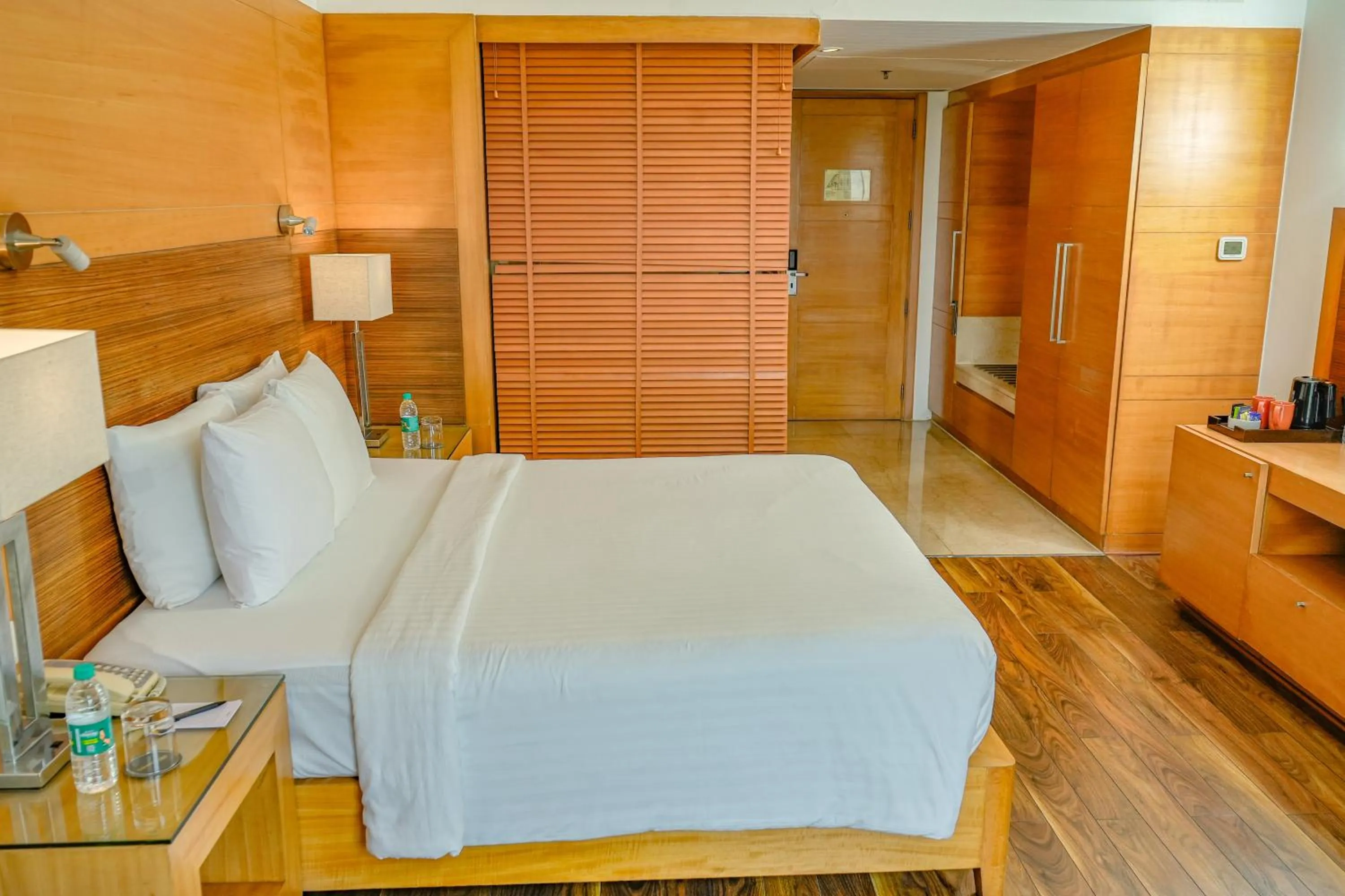 Bed in Courtyard by Marriott Gurugram Downtown