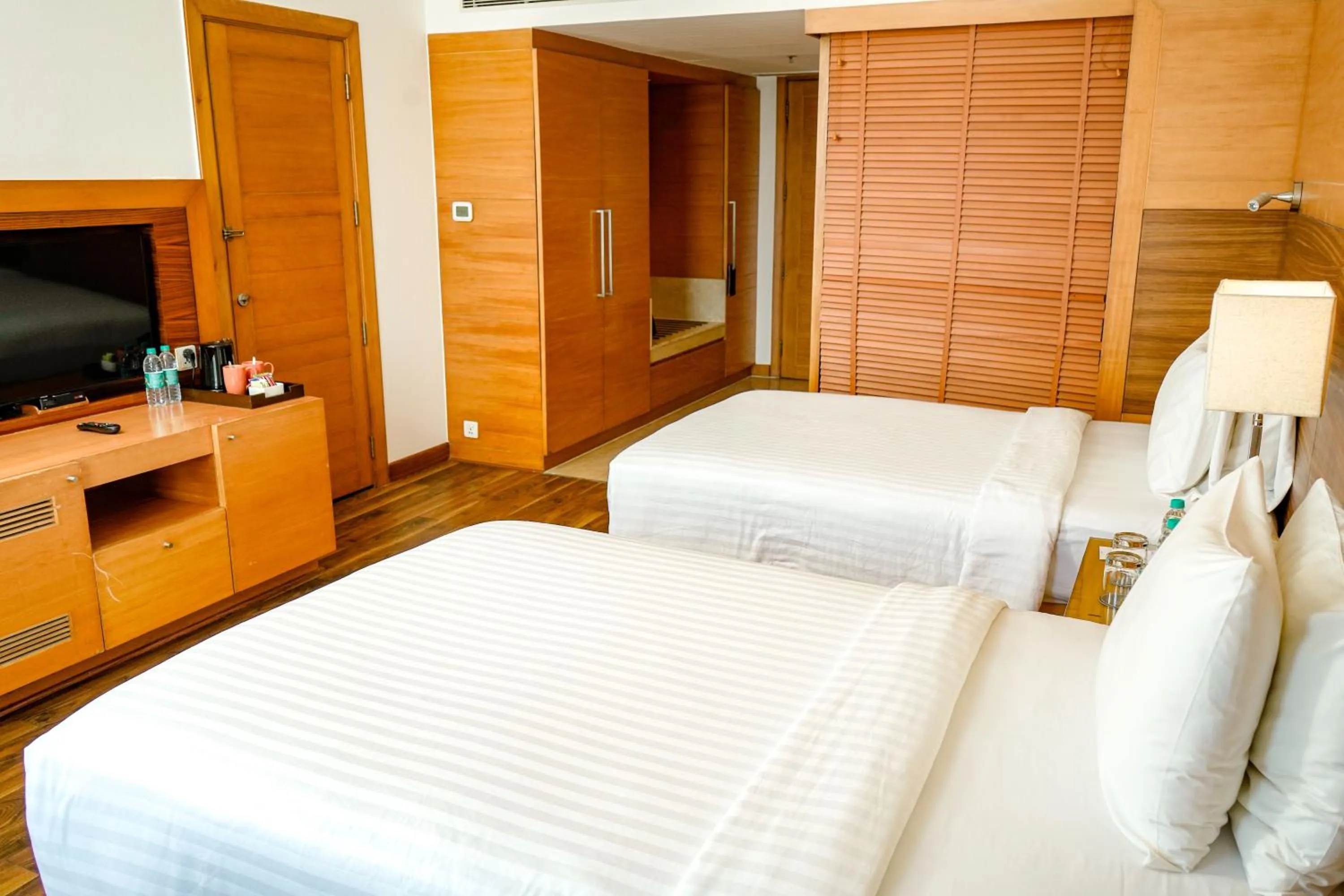 Bed in Courtyard by Marriott Gurugram Downtown