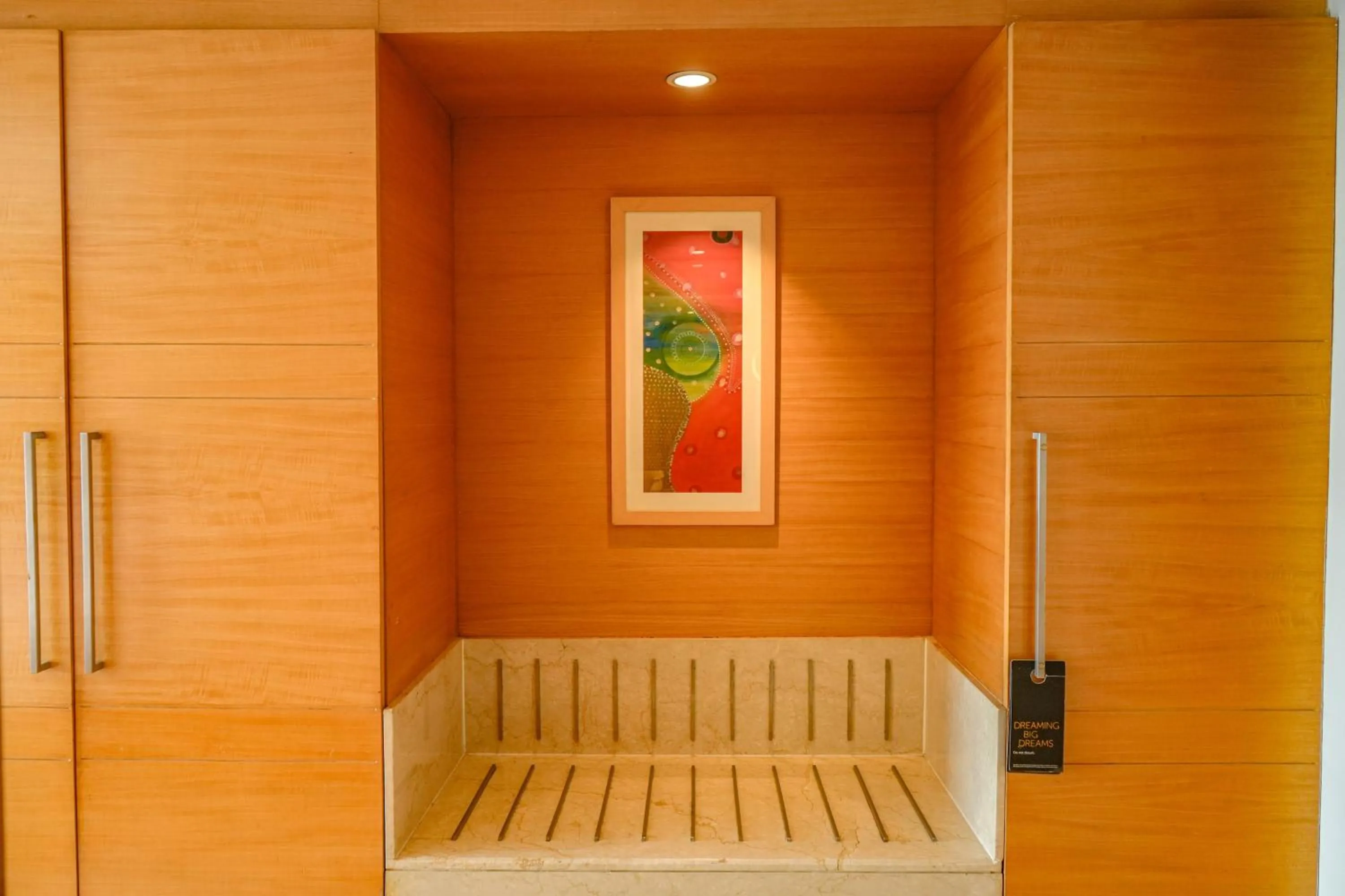 wardrobe in Courtyard by Marriott Gurugram Downtown