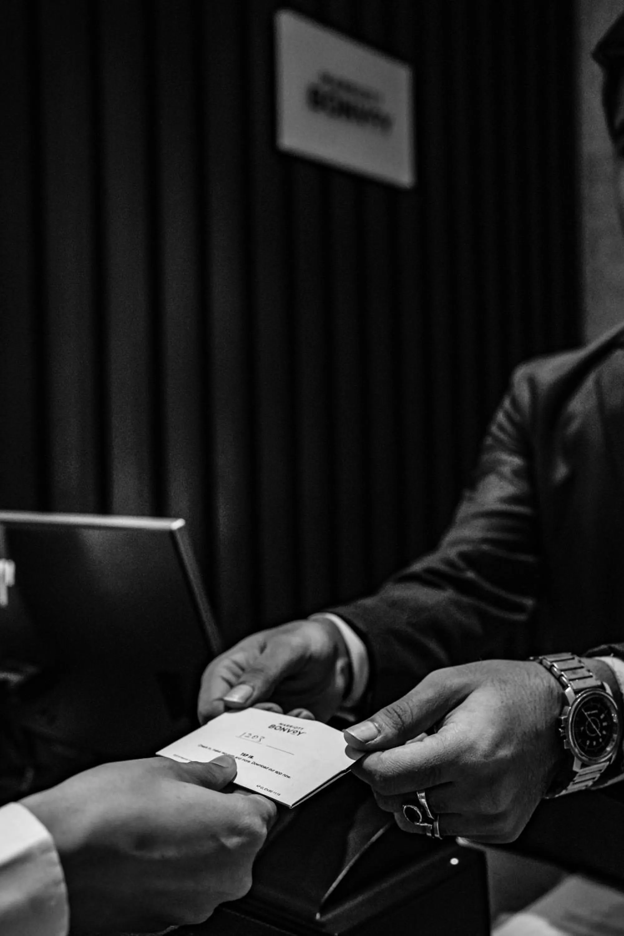 Lobby or reception in Courtyard by Marriott Gurugram Downtown