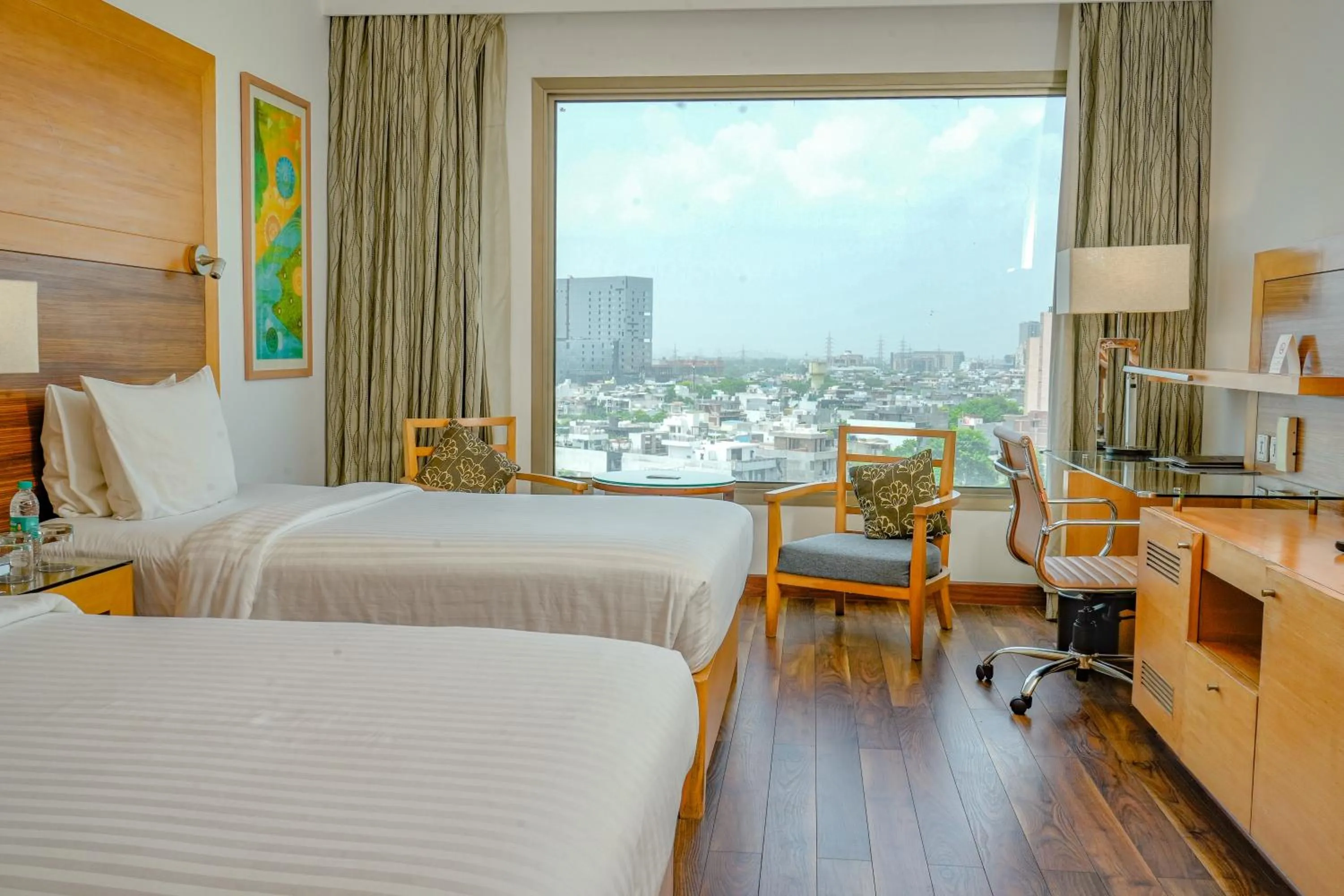 Bed in Courtyard by Marriott Gurugram Downtown