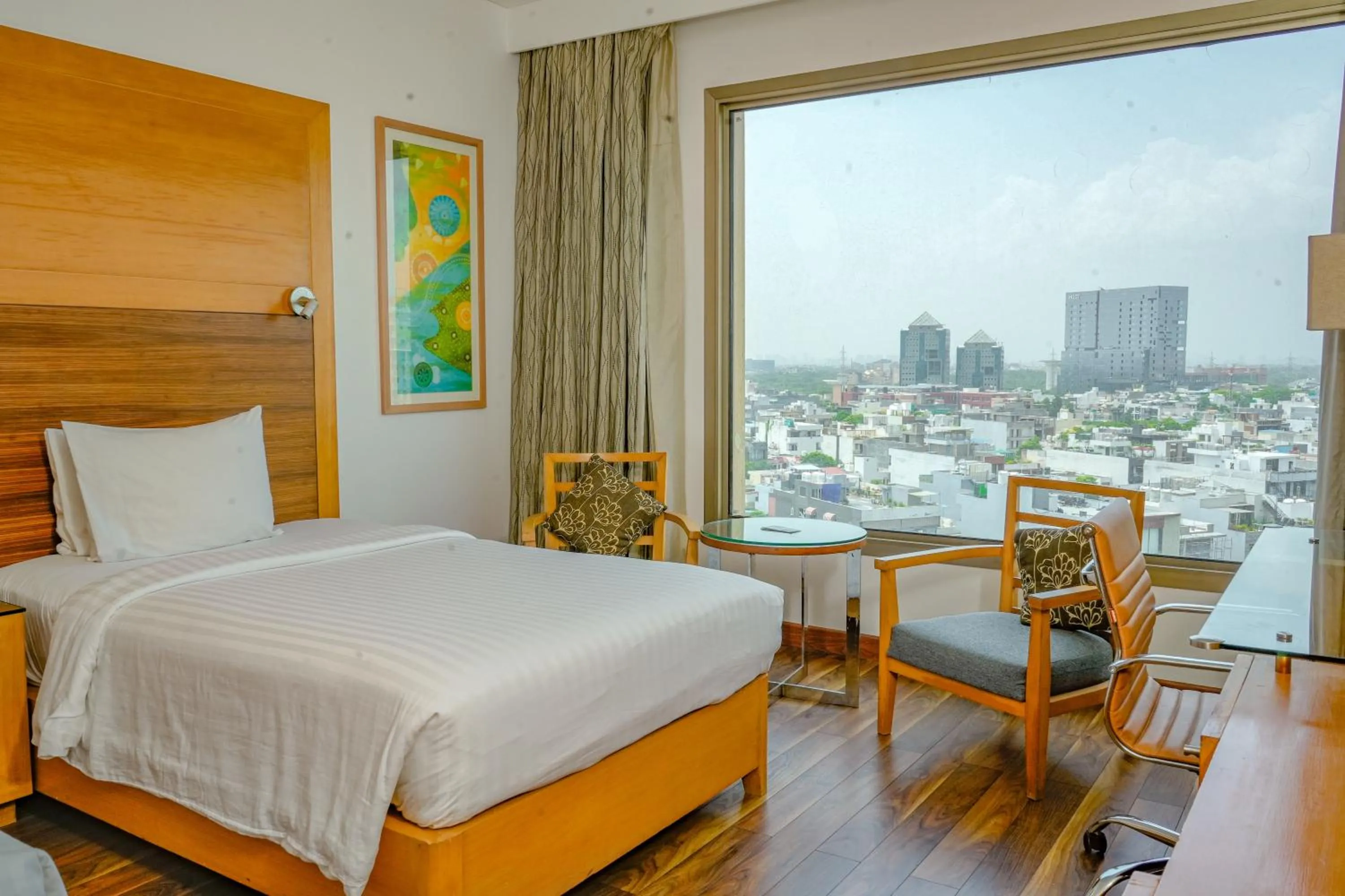 Bed in Courtyard by Marriott Gurugram Downtown