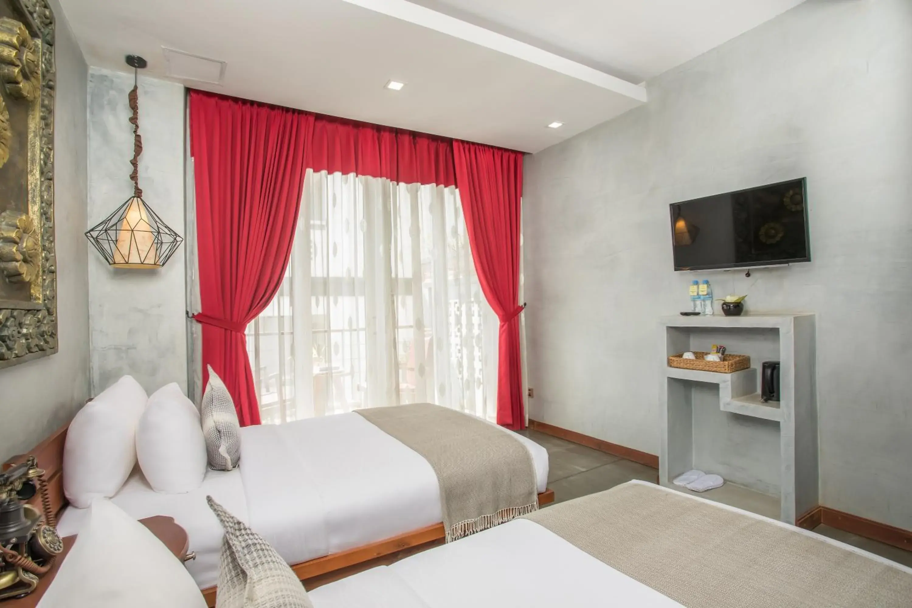 Deluxe Double or Twin Room with Balcony - Free Pickup at Bus Station in Cambana Residence Deluxe Double or Twin Room with Balcony - Free Pickup at Bus Station in Cambana Residence