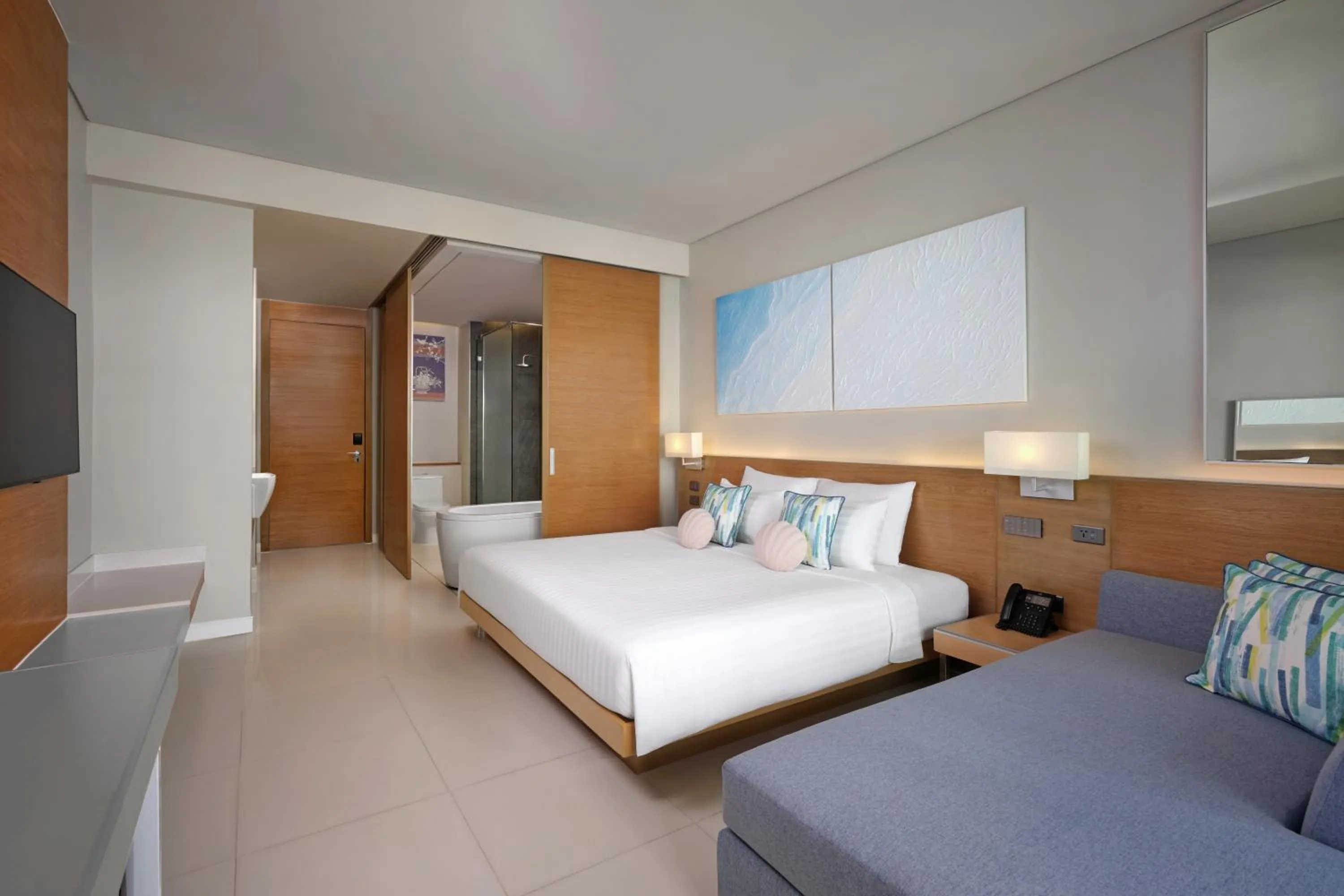 Bed in The Kee Resort & Spa