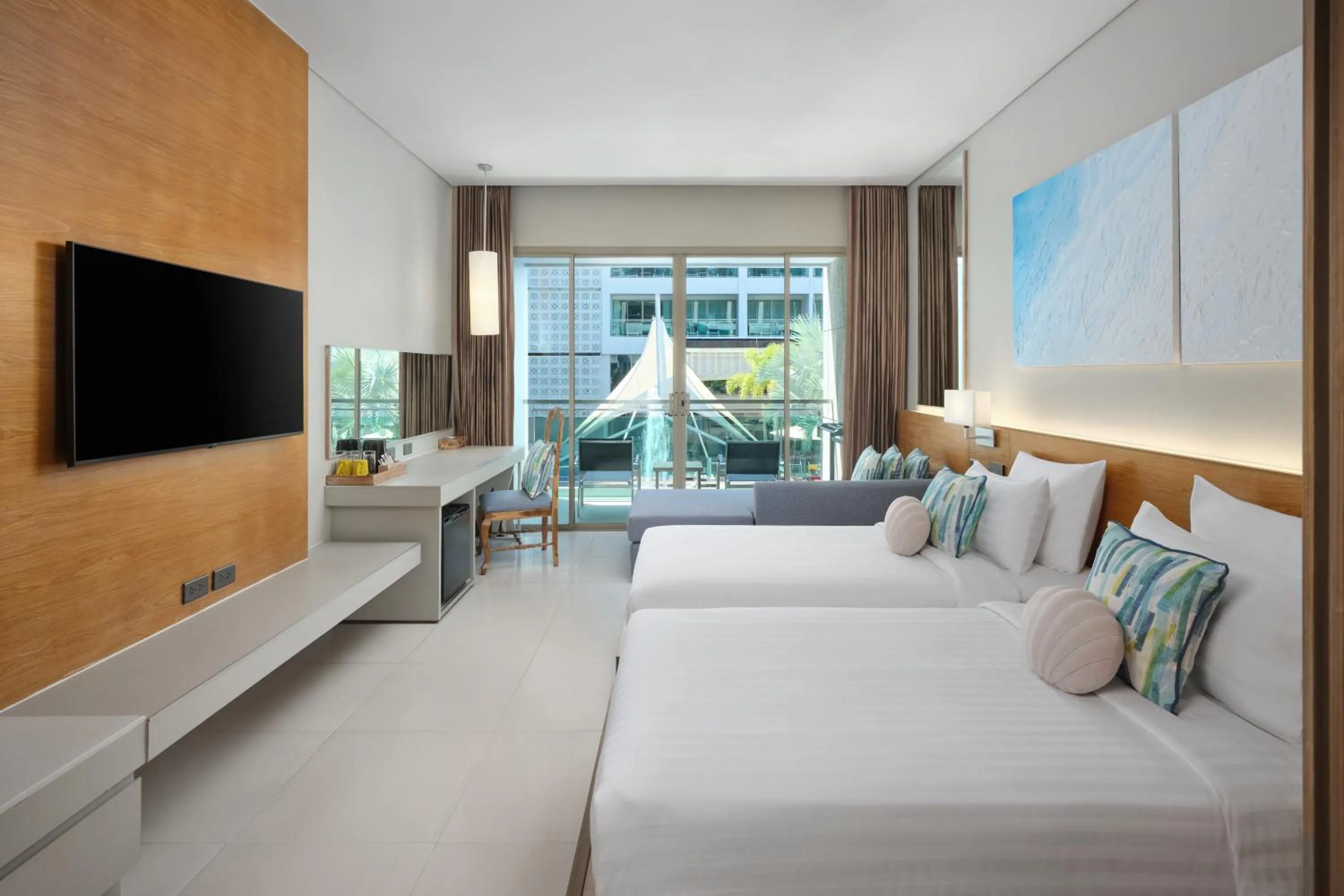 Bed in The Kee Resort & Spa