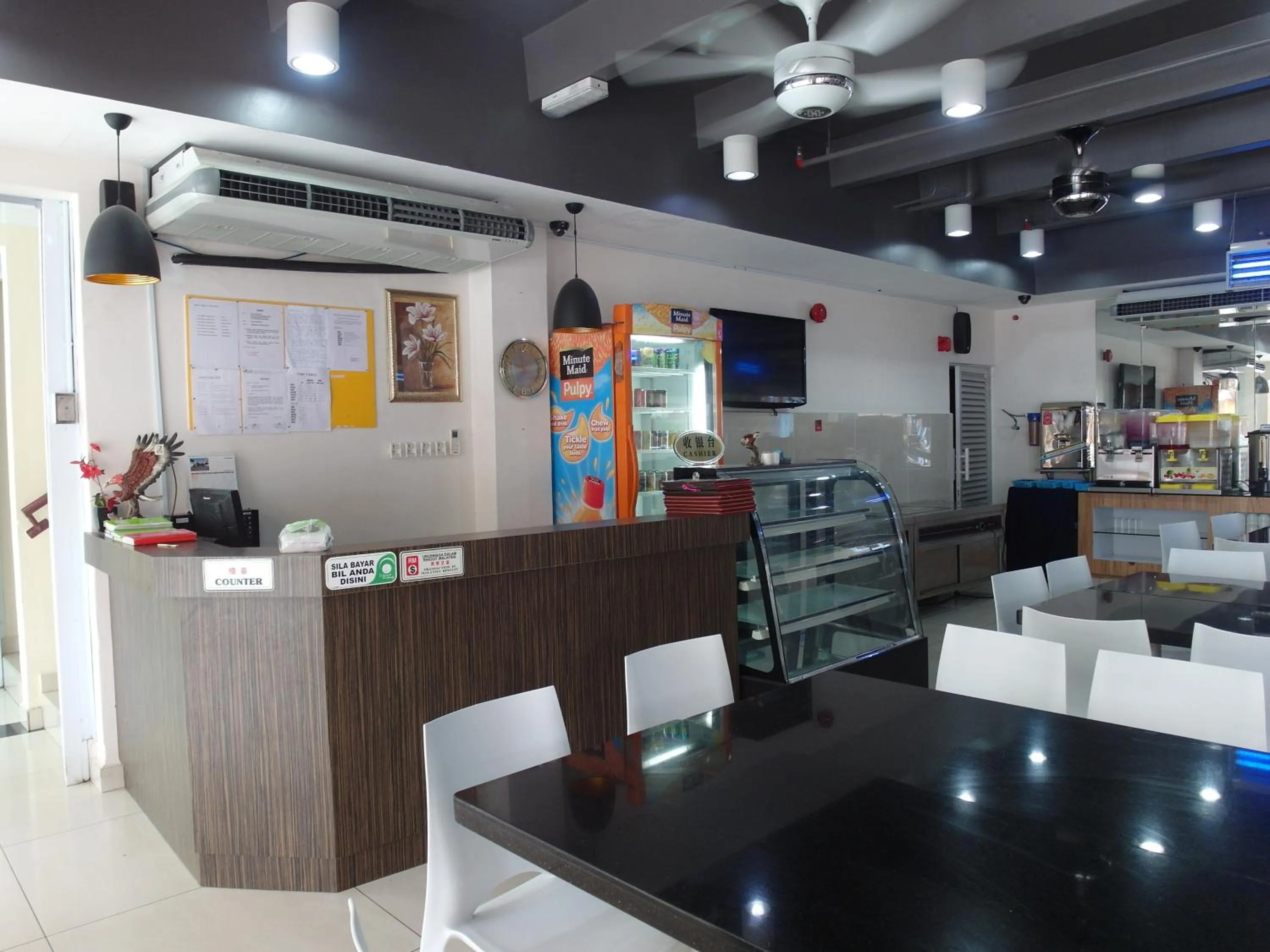 Lobby or reception in Bahagia Hotel Langkawi