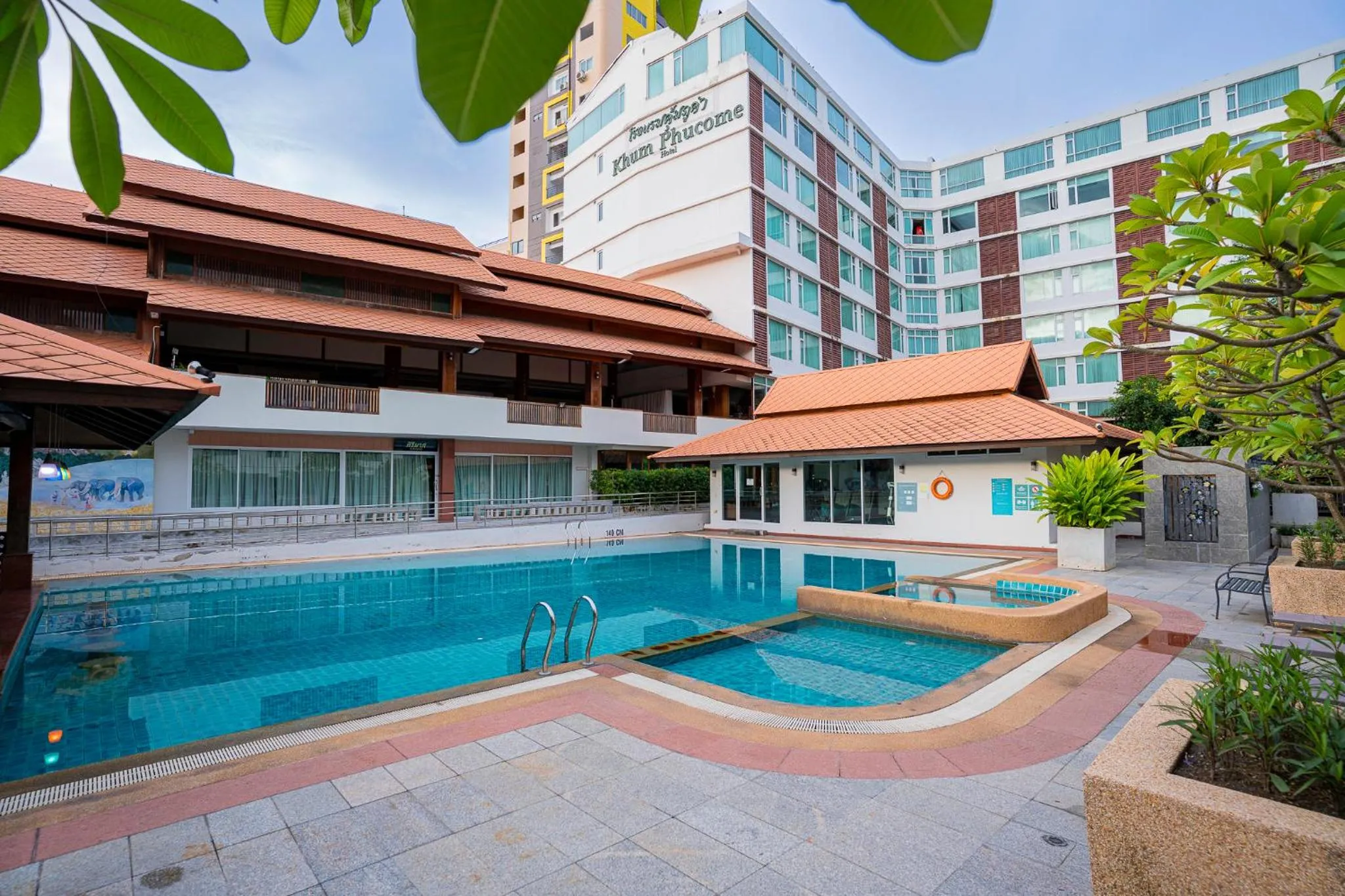 Swimming pool in Khum Phucome Hotel -SHA Extra Plus