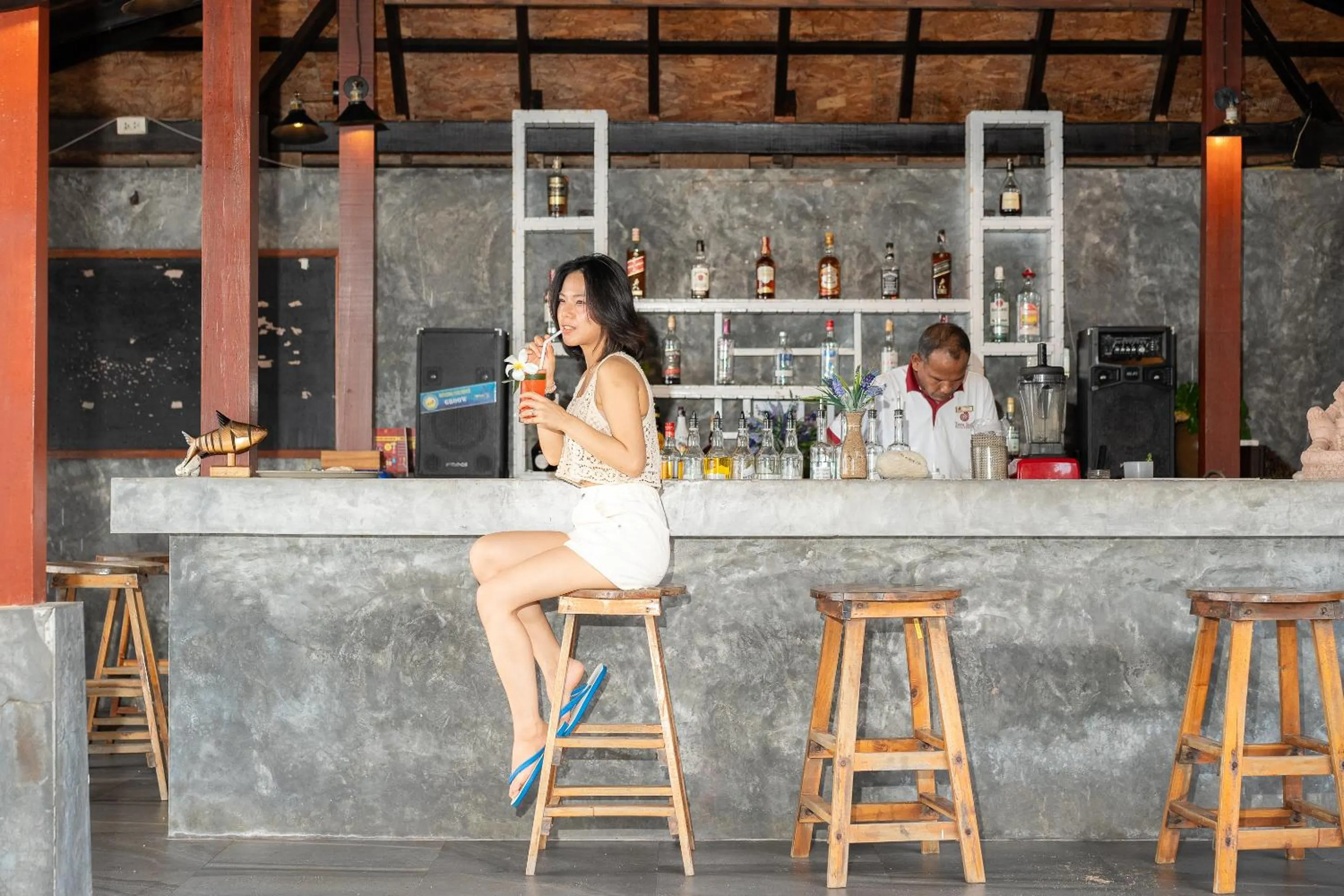 Lounge or bar in Lanta Sand Resort & Spa