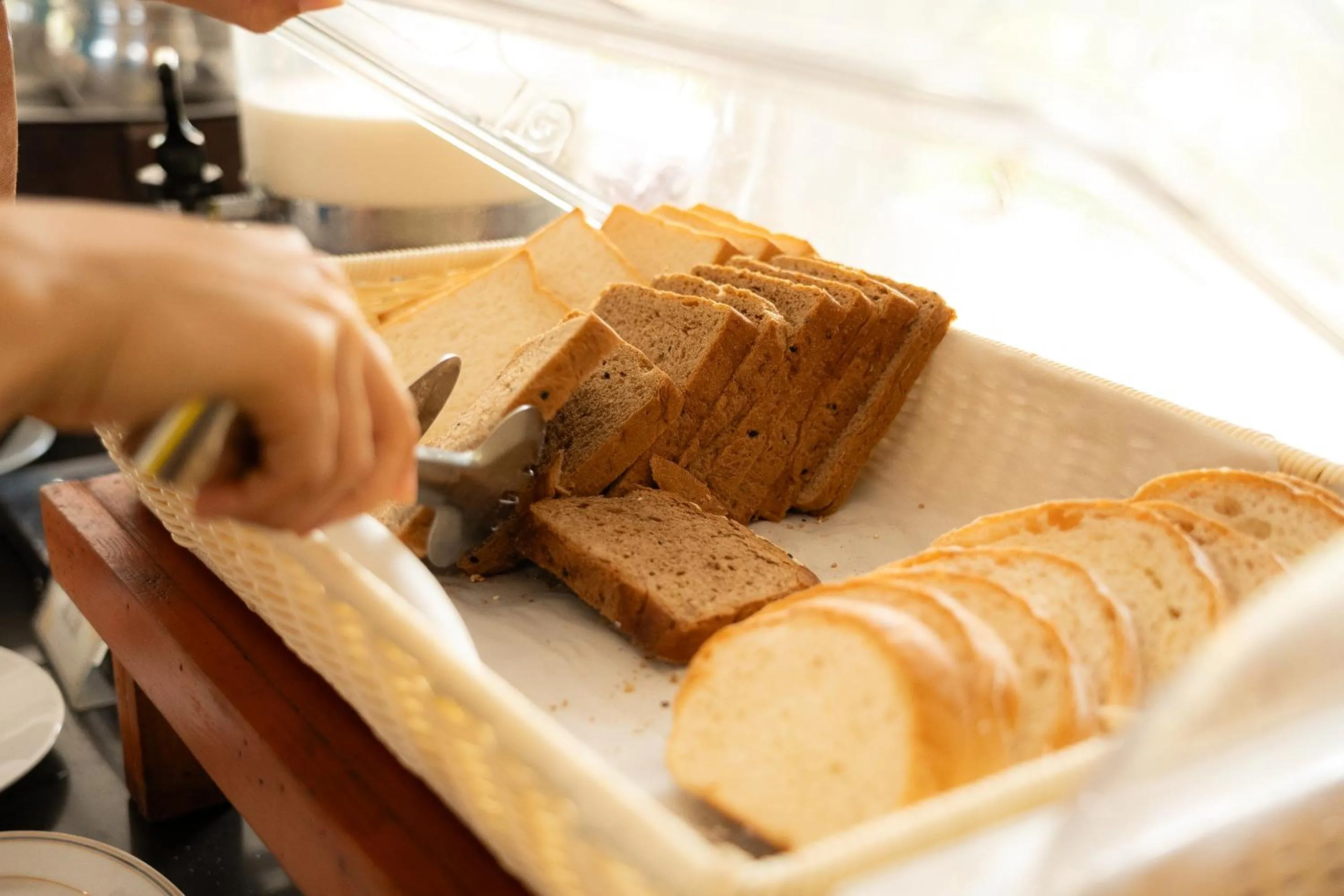 Restaurant/places to eat in Lanta Sand Resort & Spa