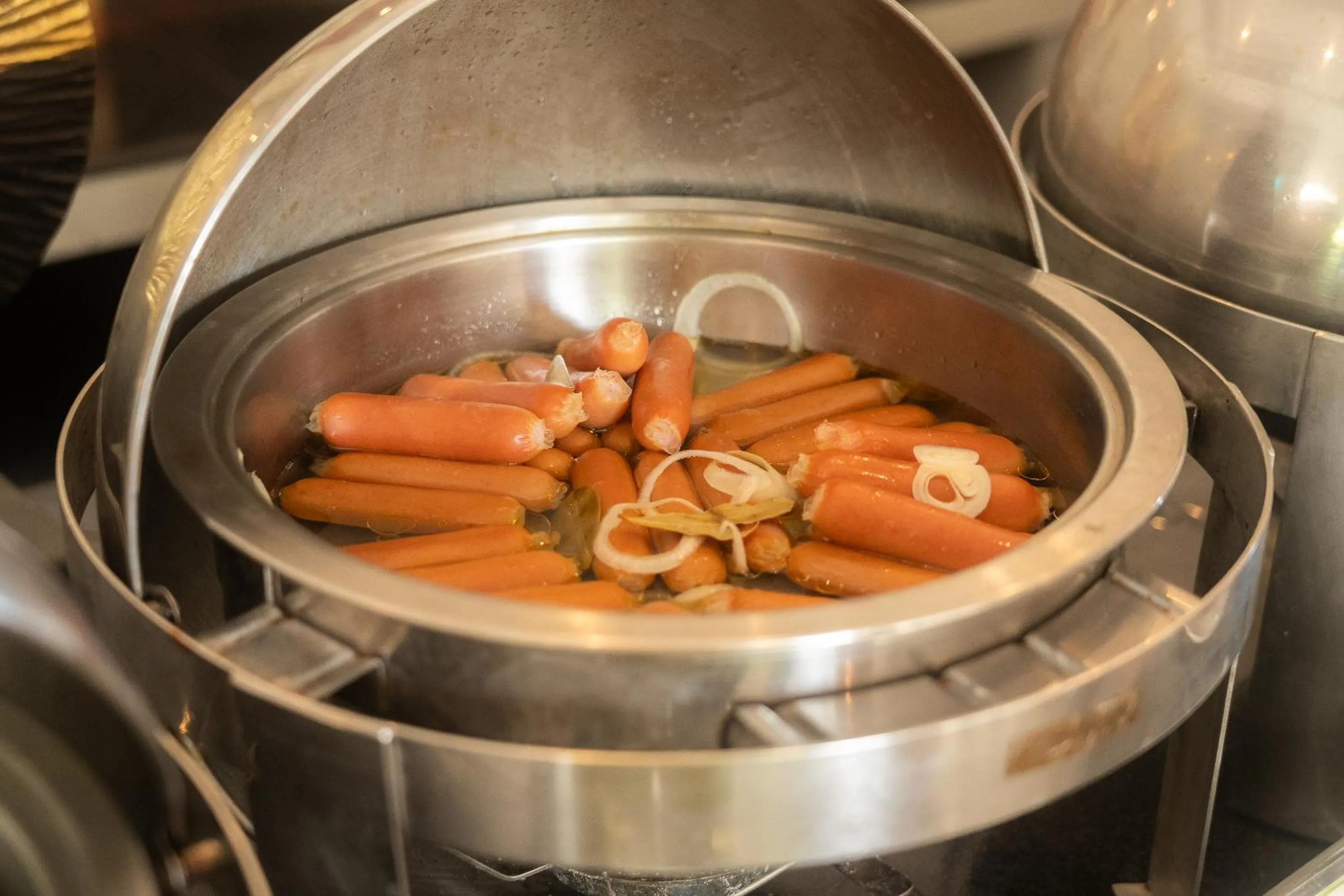 Restaurant/places to eat in Lanta Sand Resort & Spa