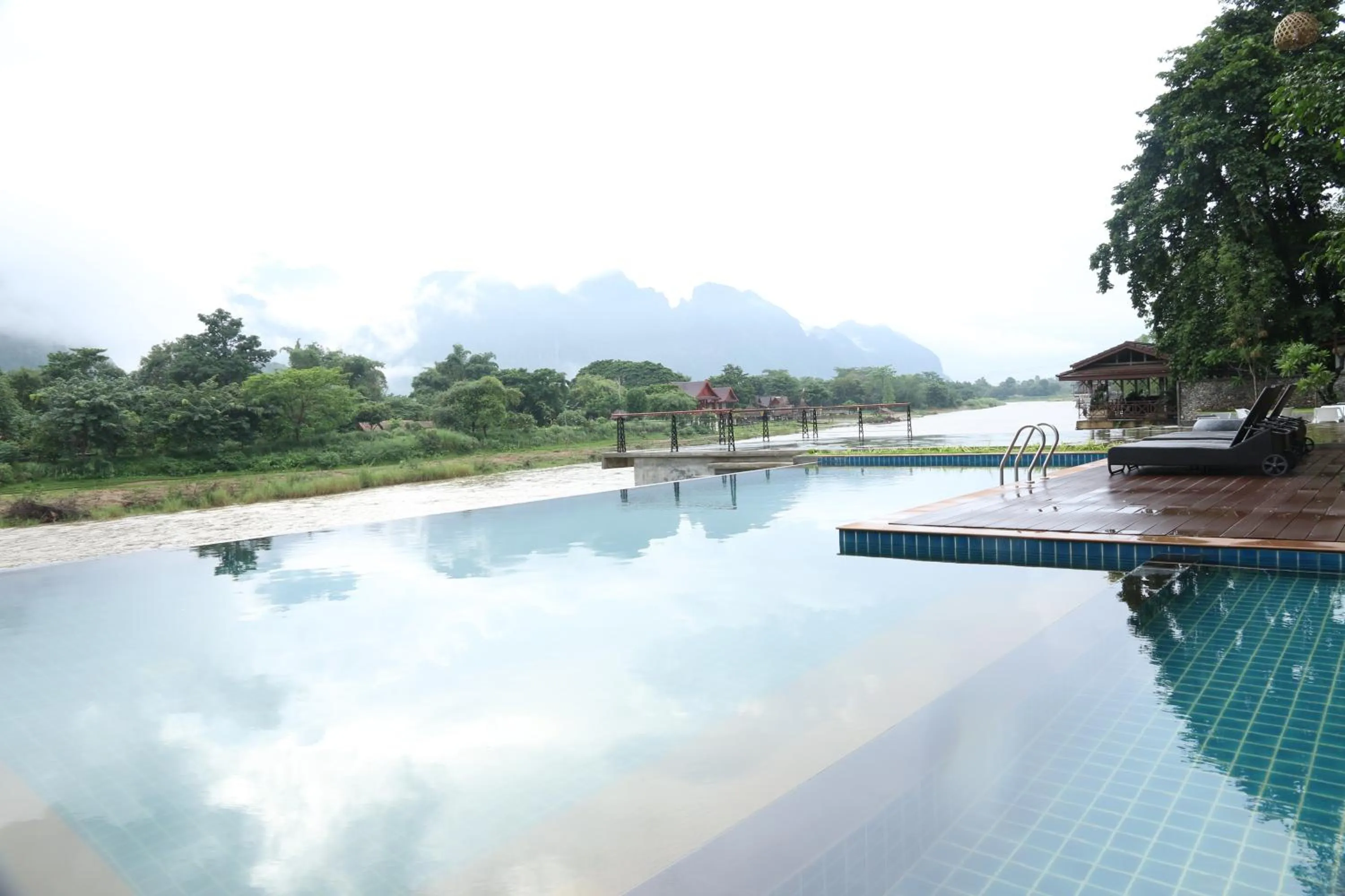 Swimming pool in Inthira Vangvieng