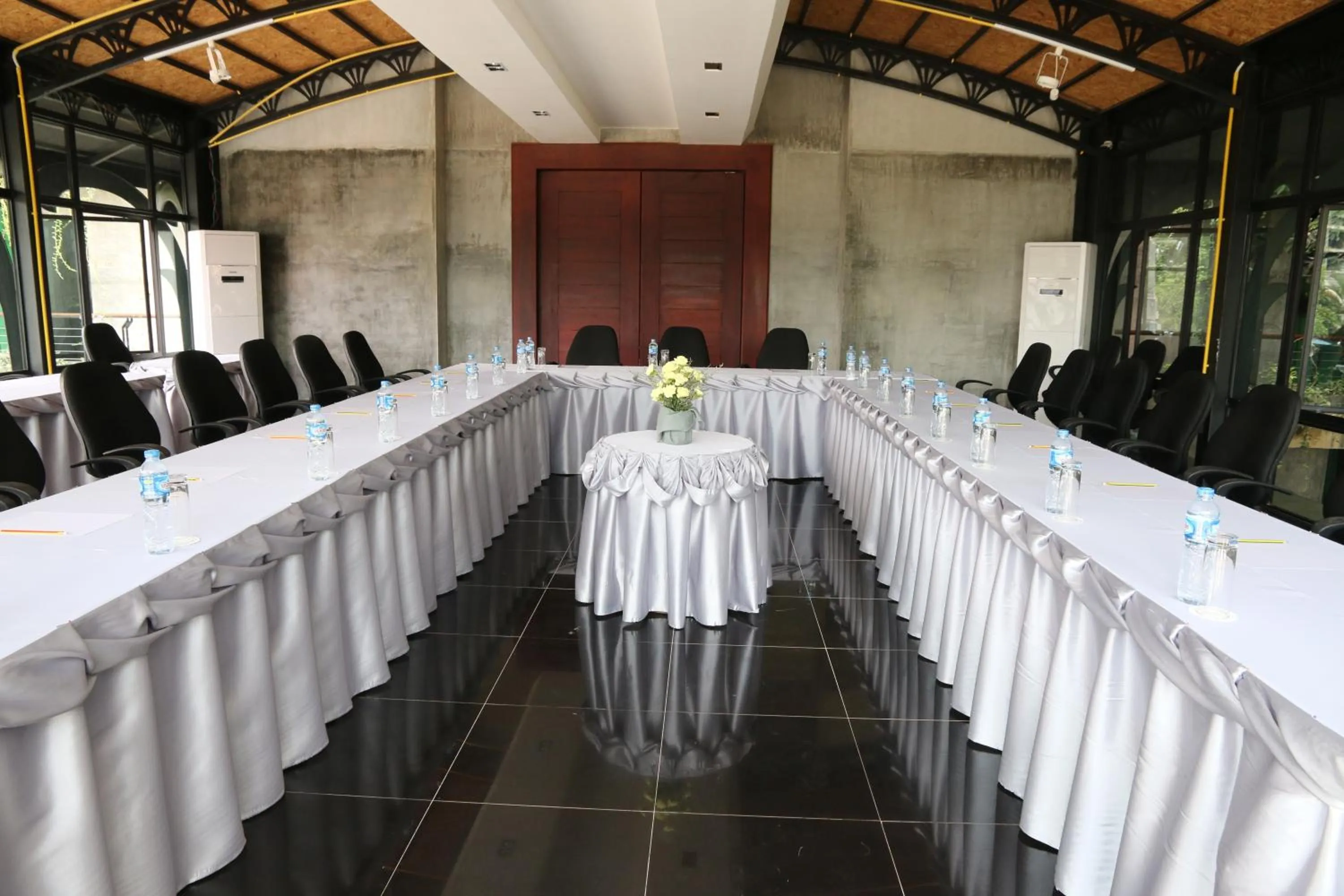 Meeting/conference room in Inthira Vangvieng