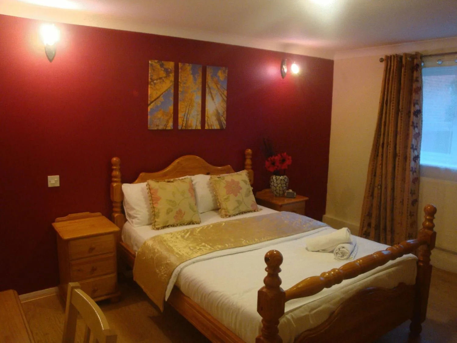 Photo of the whole room, Bed in Remarc Guest House
