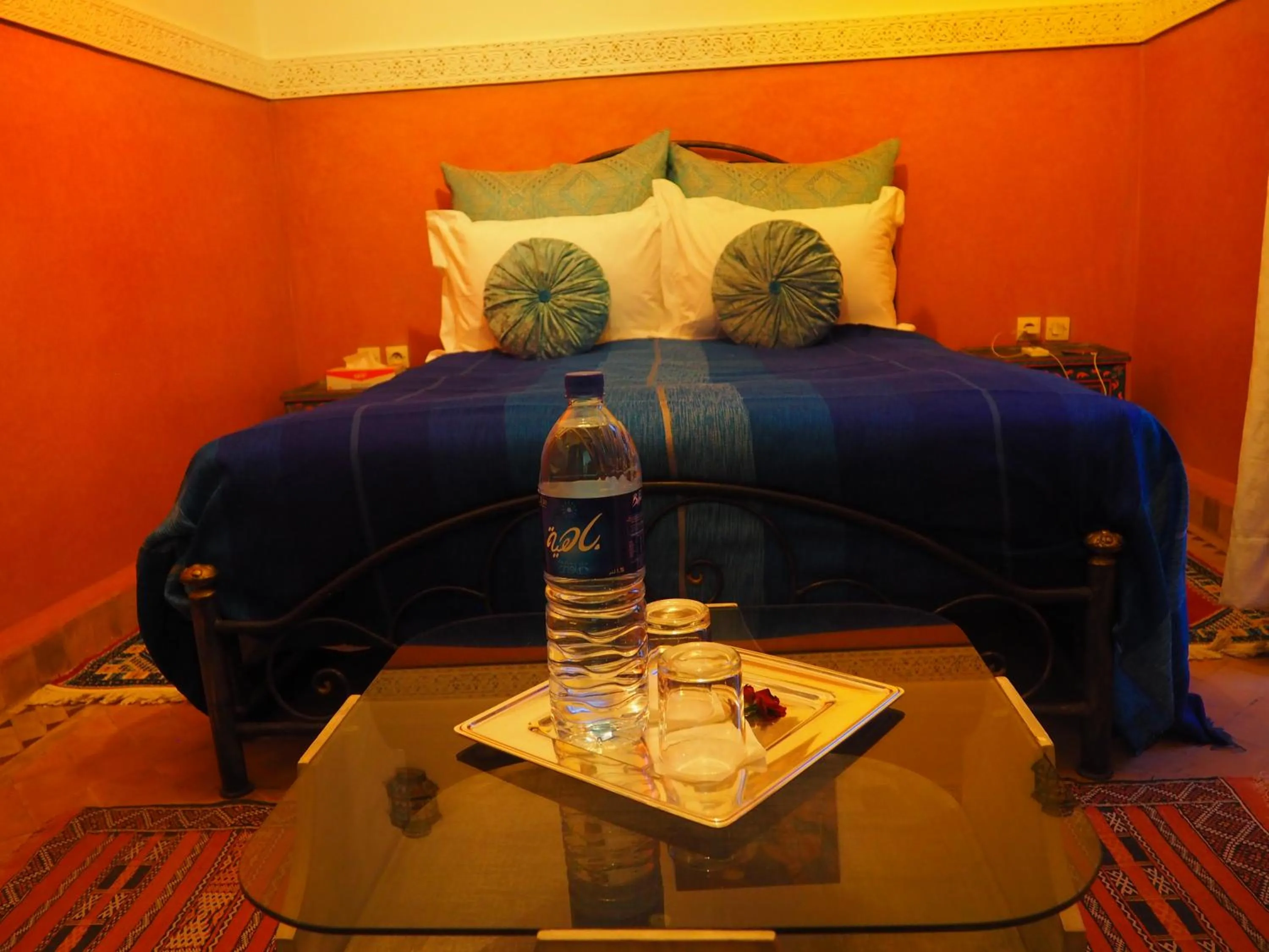 Coffee/tea facilities, Bed in Riad Ciel d'Orient