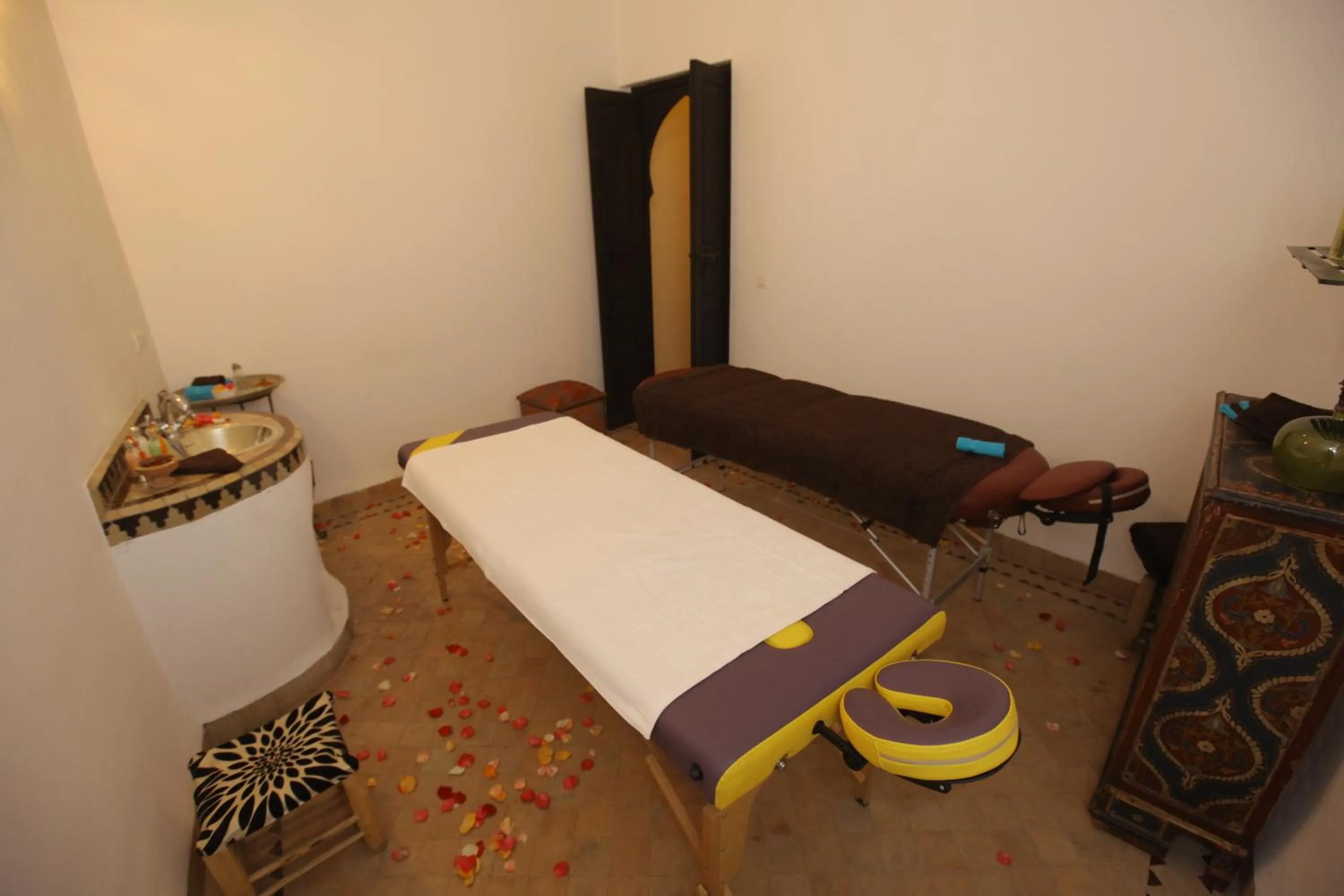 Massage in Riad Ciel d'Orient