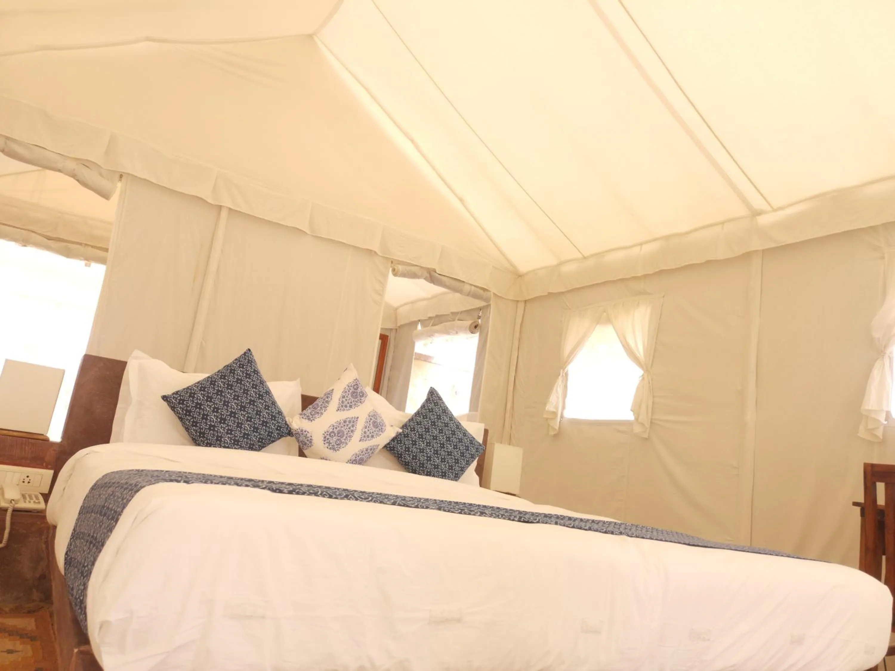 Bed in Dhora Desert Resort And Spa