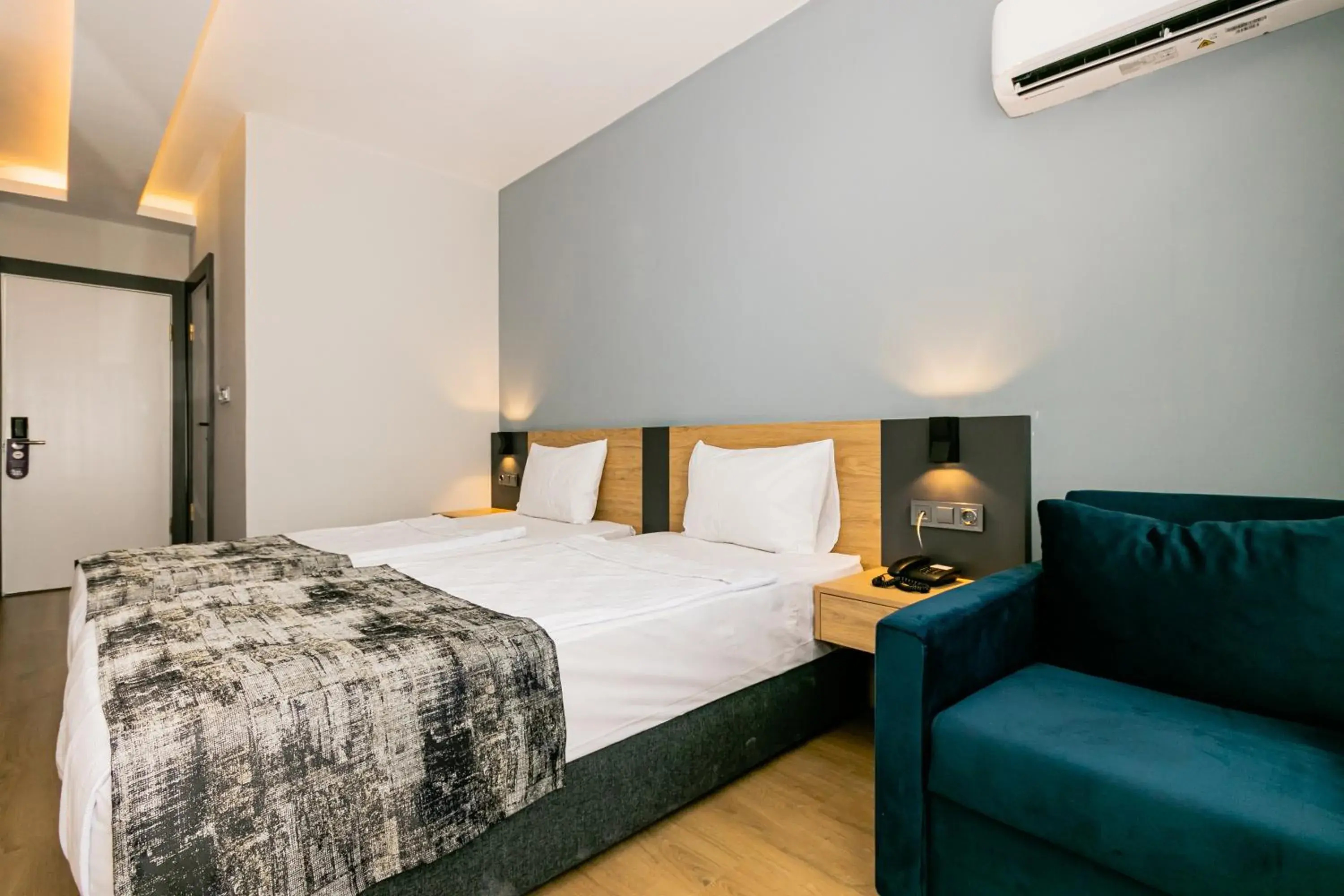 Double or Twin Room in Lara World Hotel Double or Twin Room in Lara World Hotel