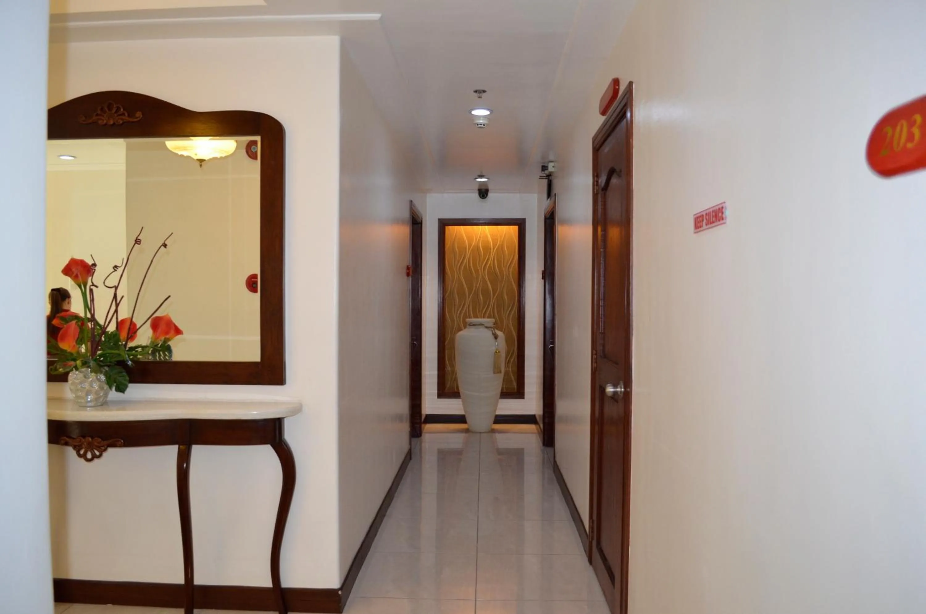 Area and facilities in Grand Isabella Residences