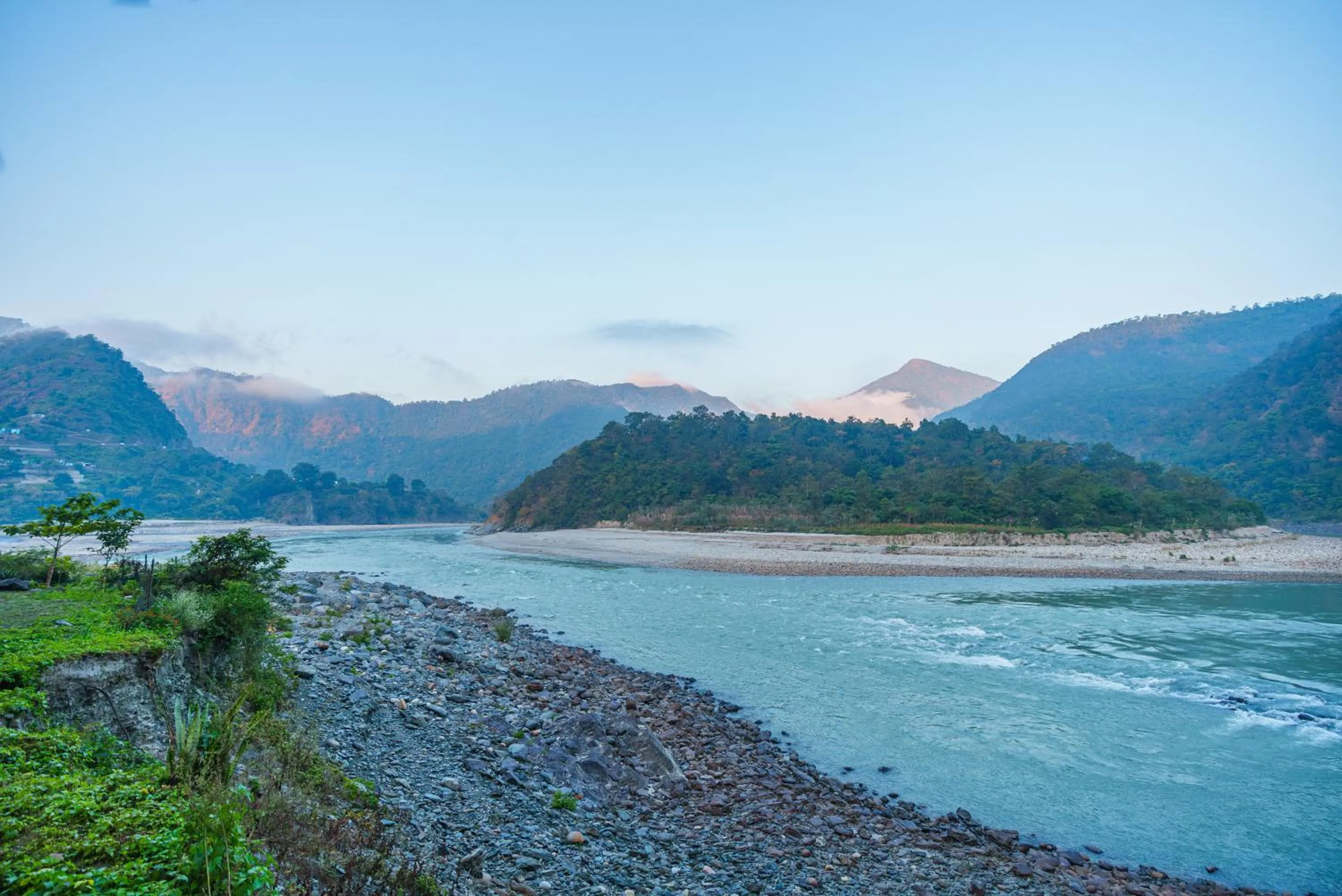 River view in Banyan By The Ganges
