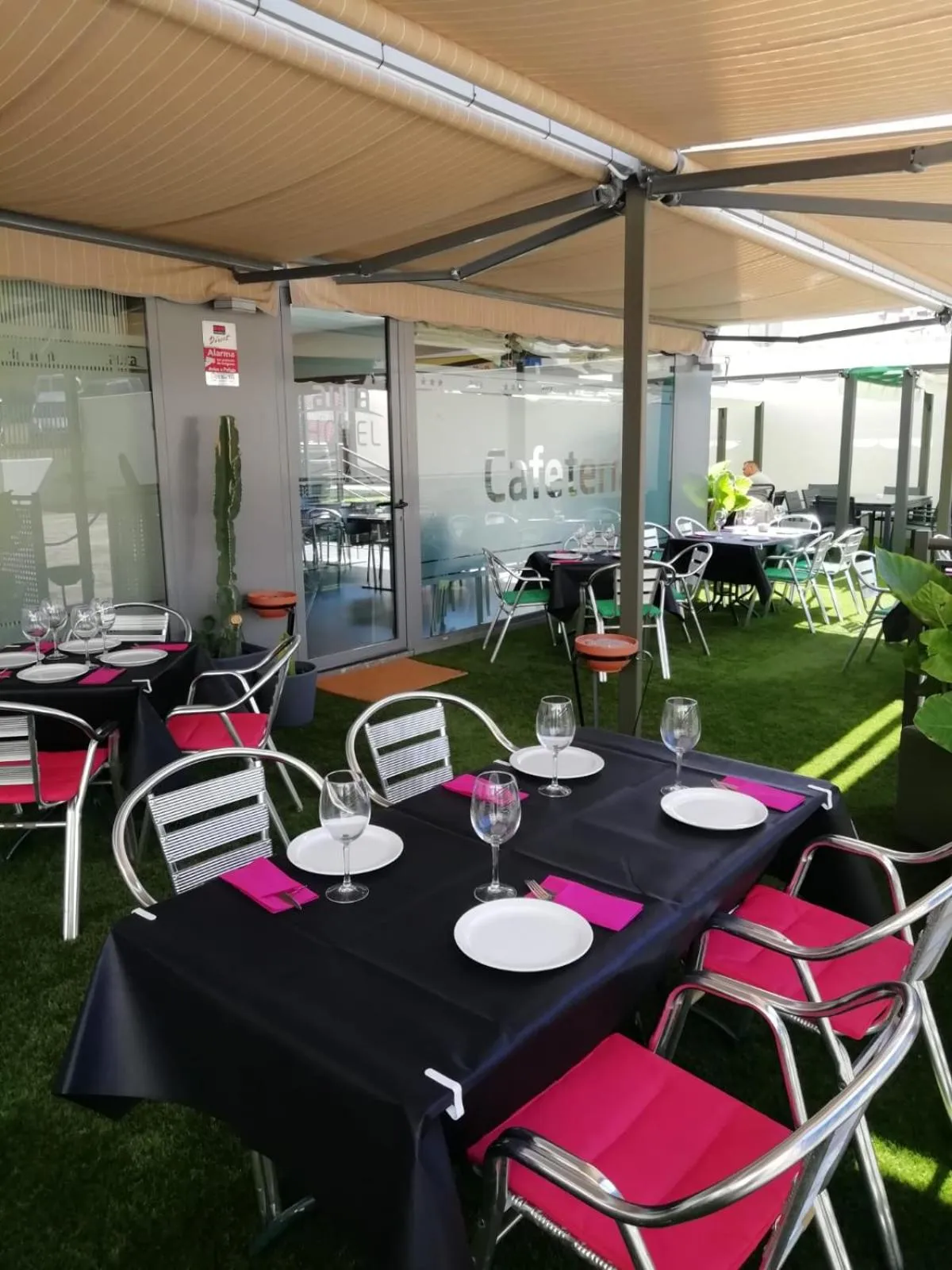 Restaurant/places to eat in Sercotel Aura Algeciras