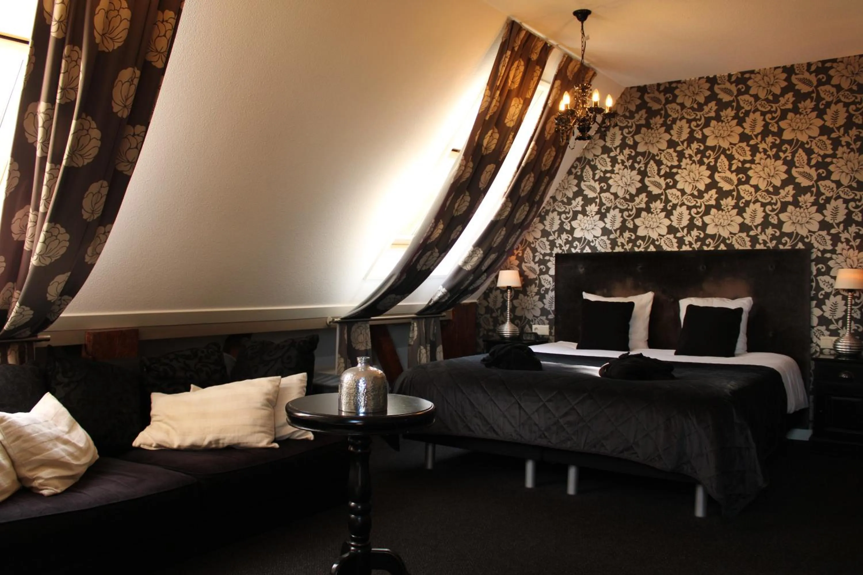 Bedroom, Bed in Havezathe Carpe Diem