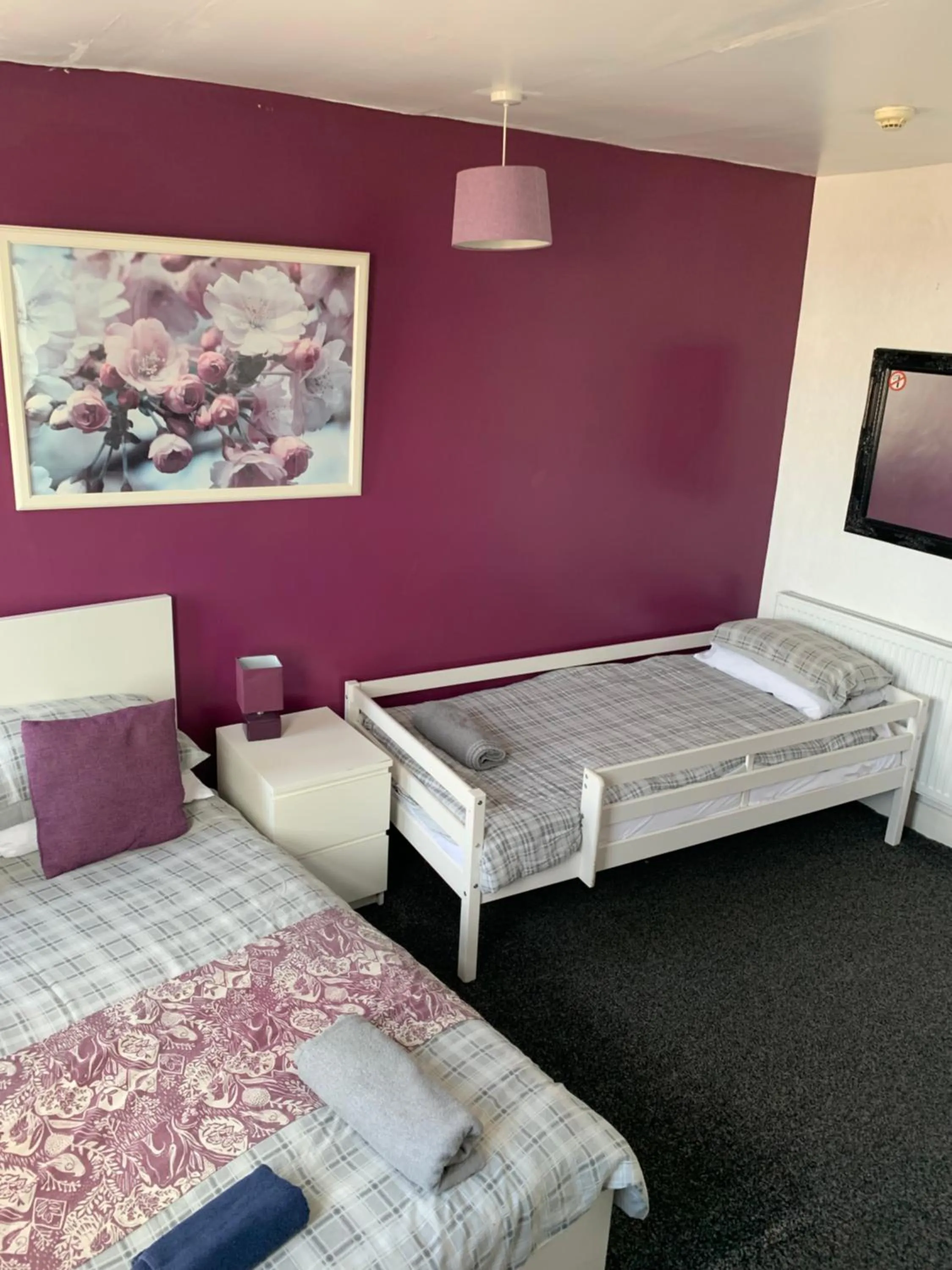 Bedroom, Bed in Alderley Hotel Blackpool