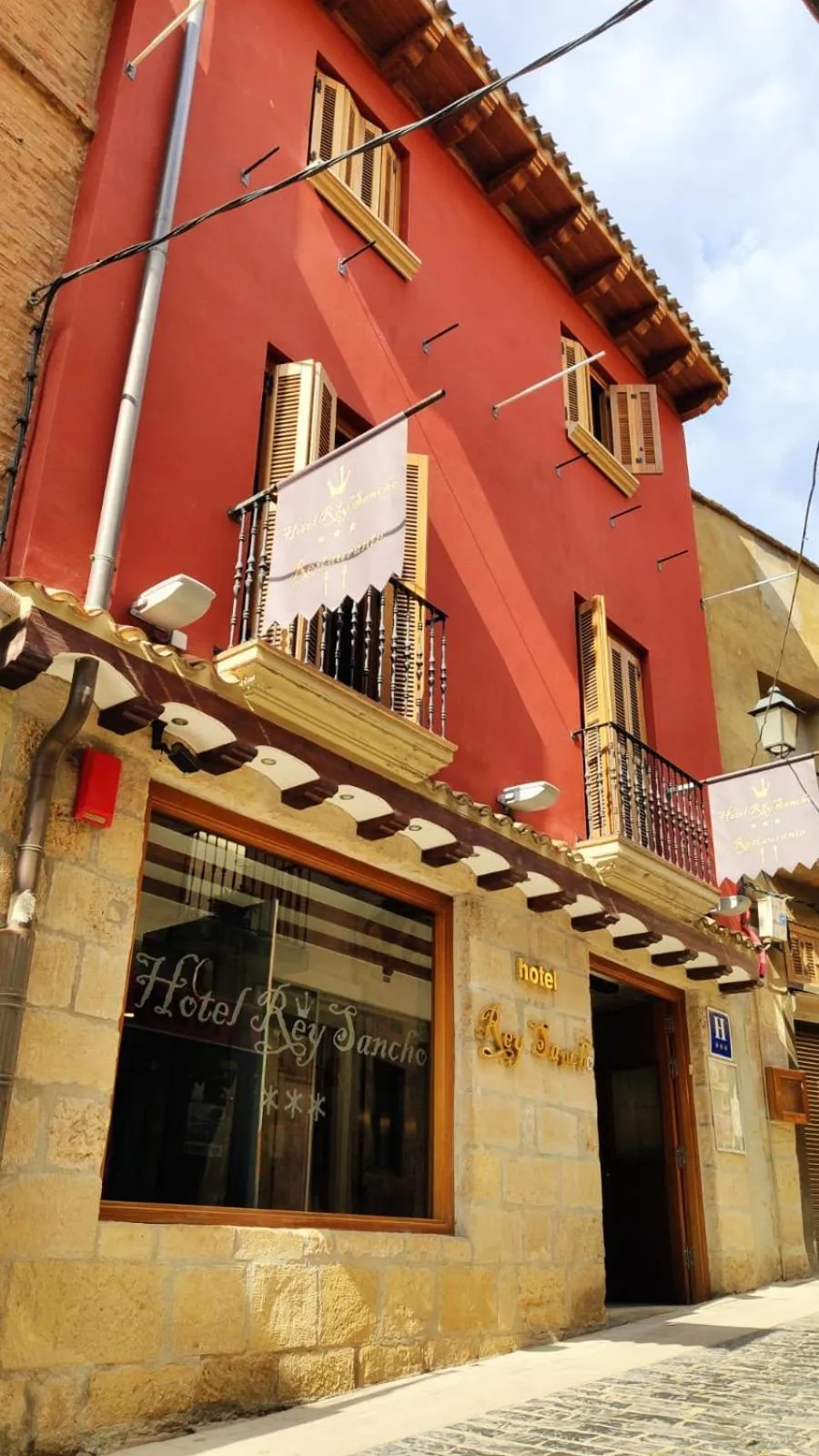 Property building in Hotel Rey Sancho