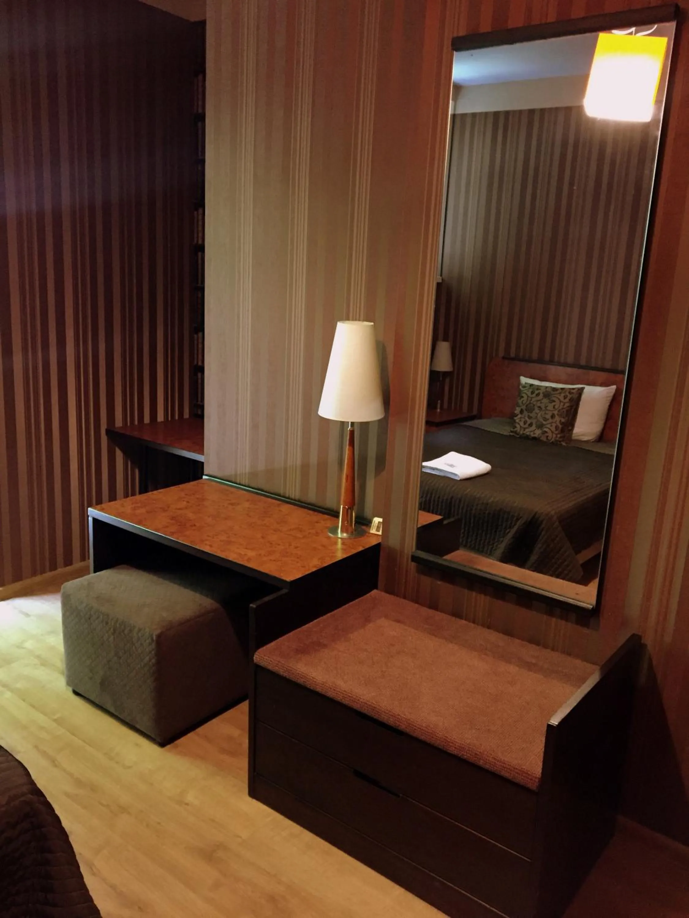 Photo of the whole room in Finger Guest Rooms