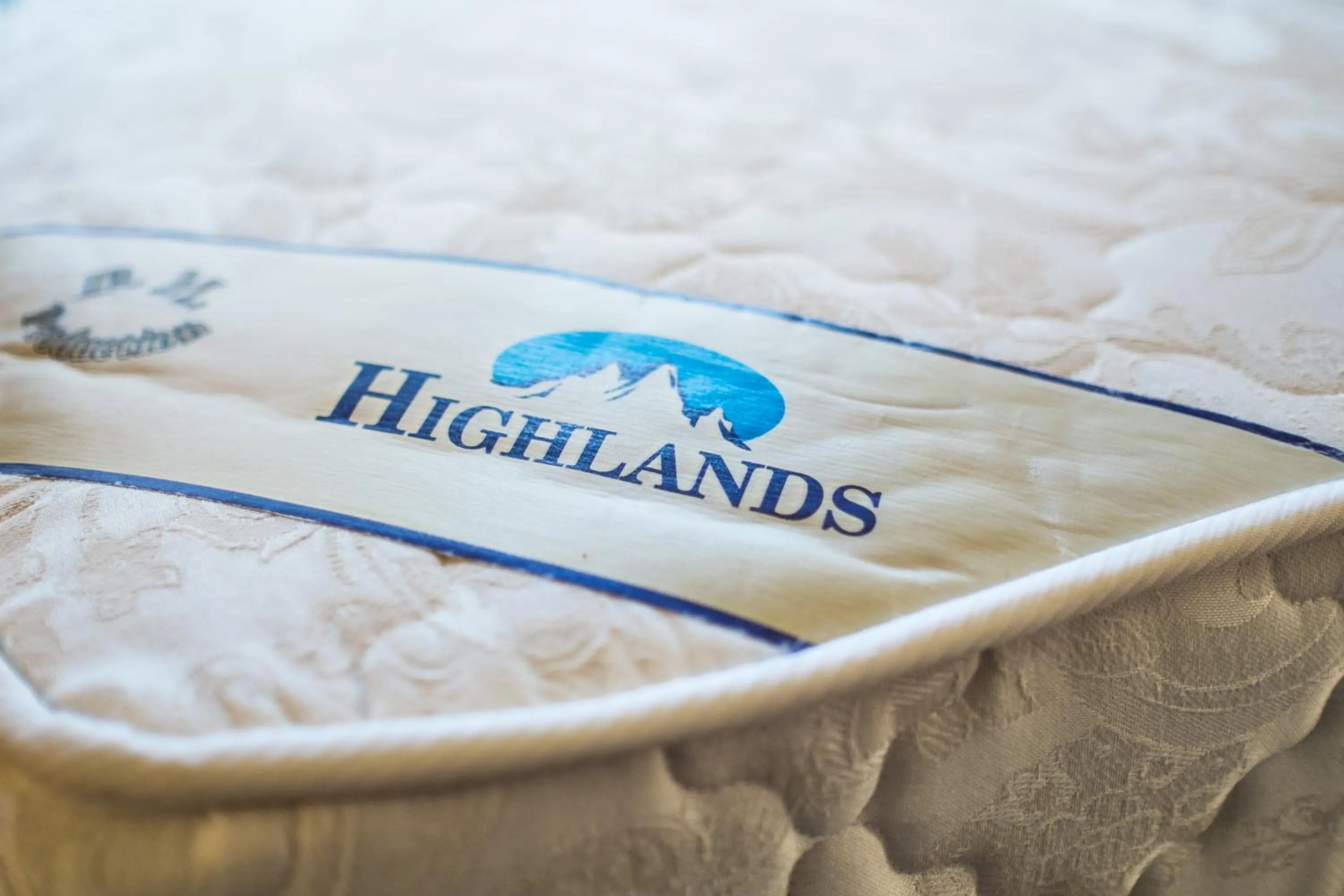 Bedroom, Bed in Finger Guest Rooms