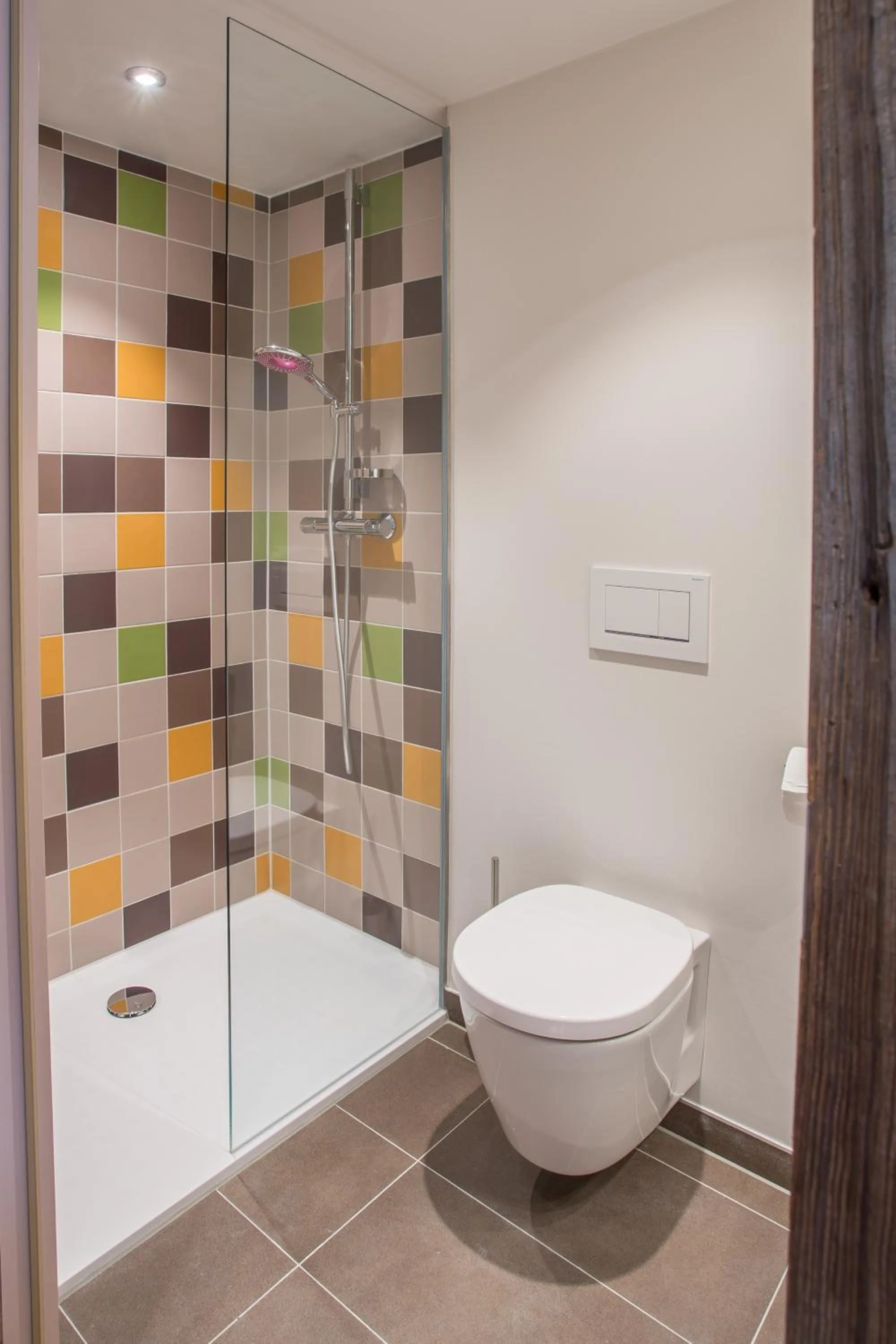 Shower in Explorer Hotel Hinterstoder