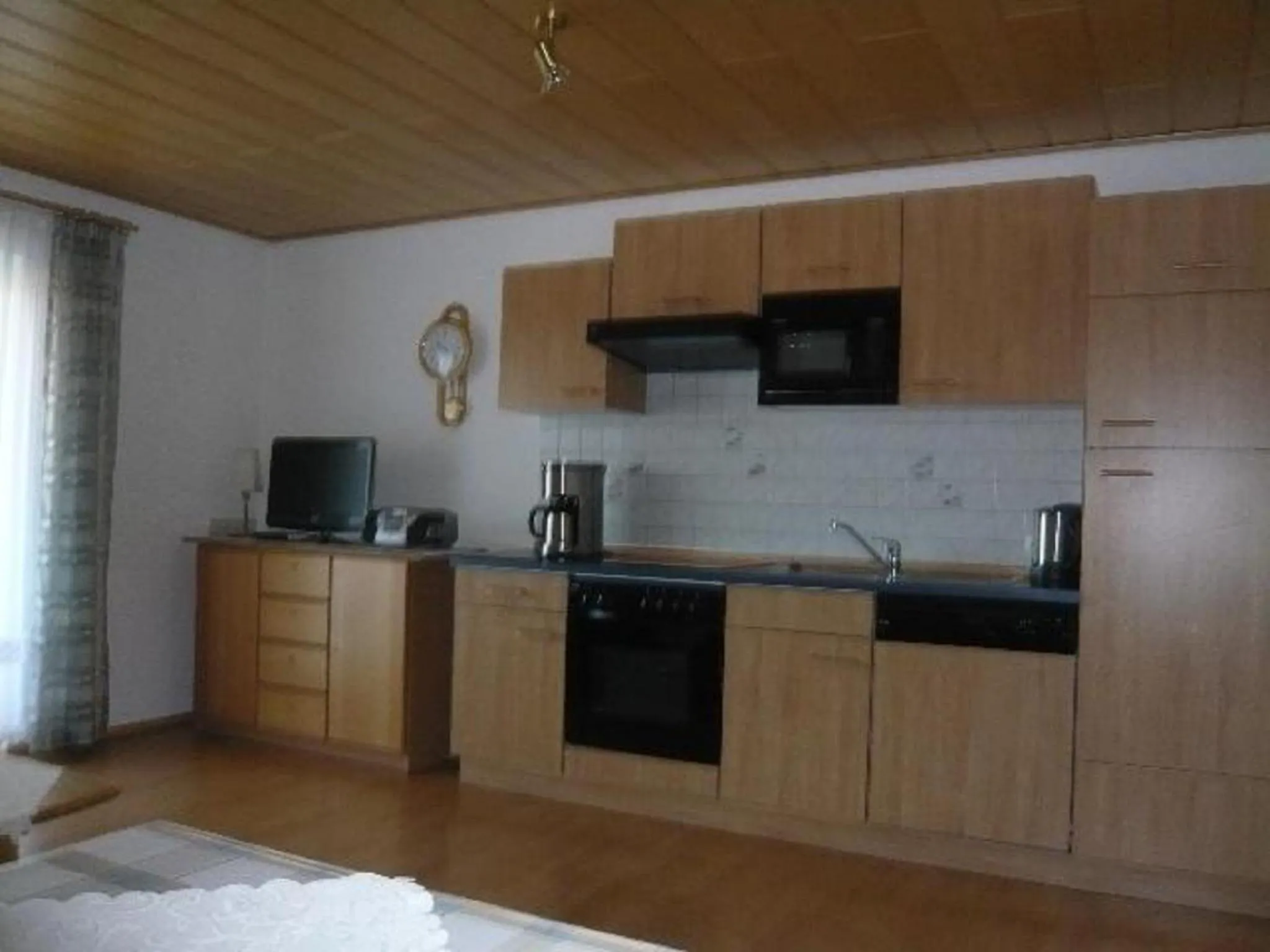 Kitchen or kitchenette in Gastehaus Helga