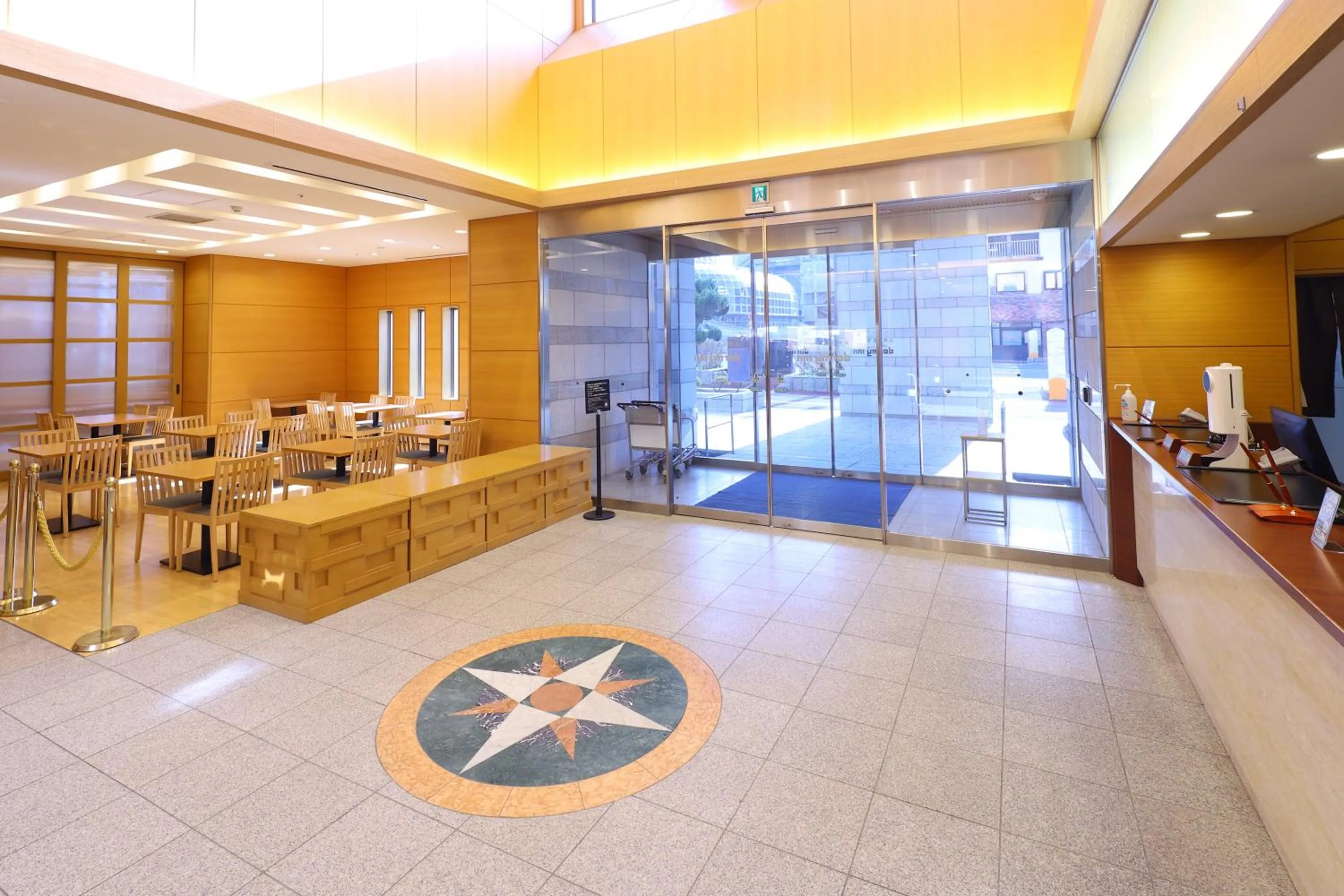 Lobby or reception in Dormy Inn PREMIUM Kushiro