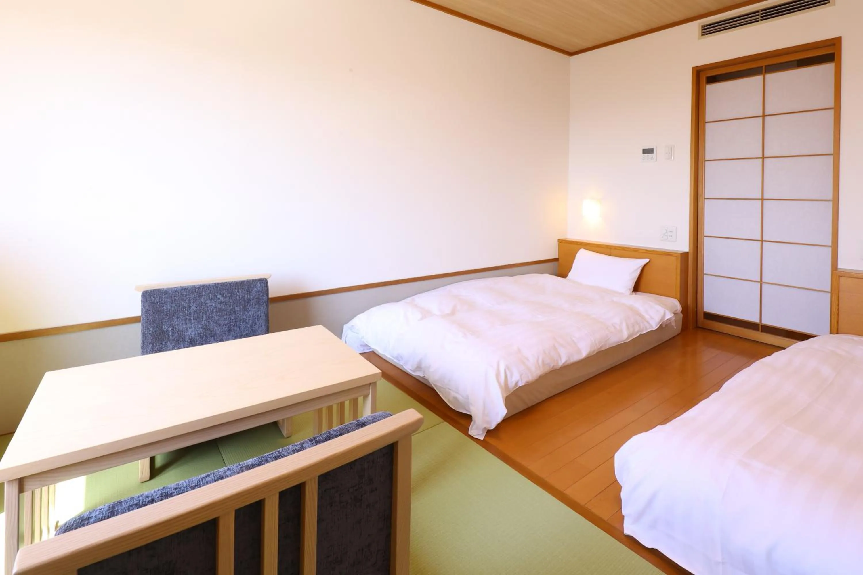 Photo of the whole room, Bed in La Vista Kushirogawa Hotel Natural Hot Spring