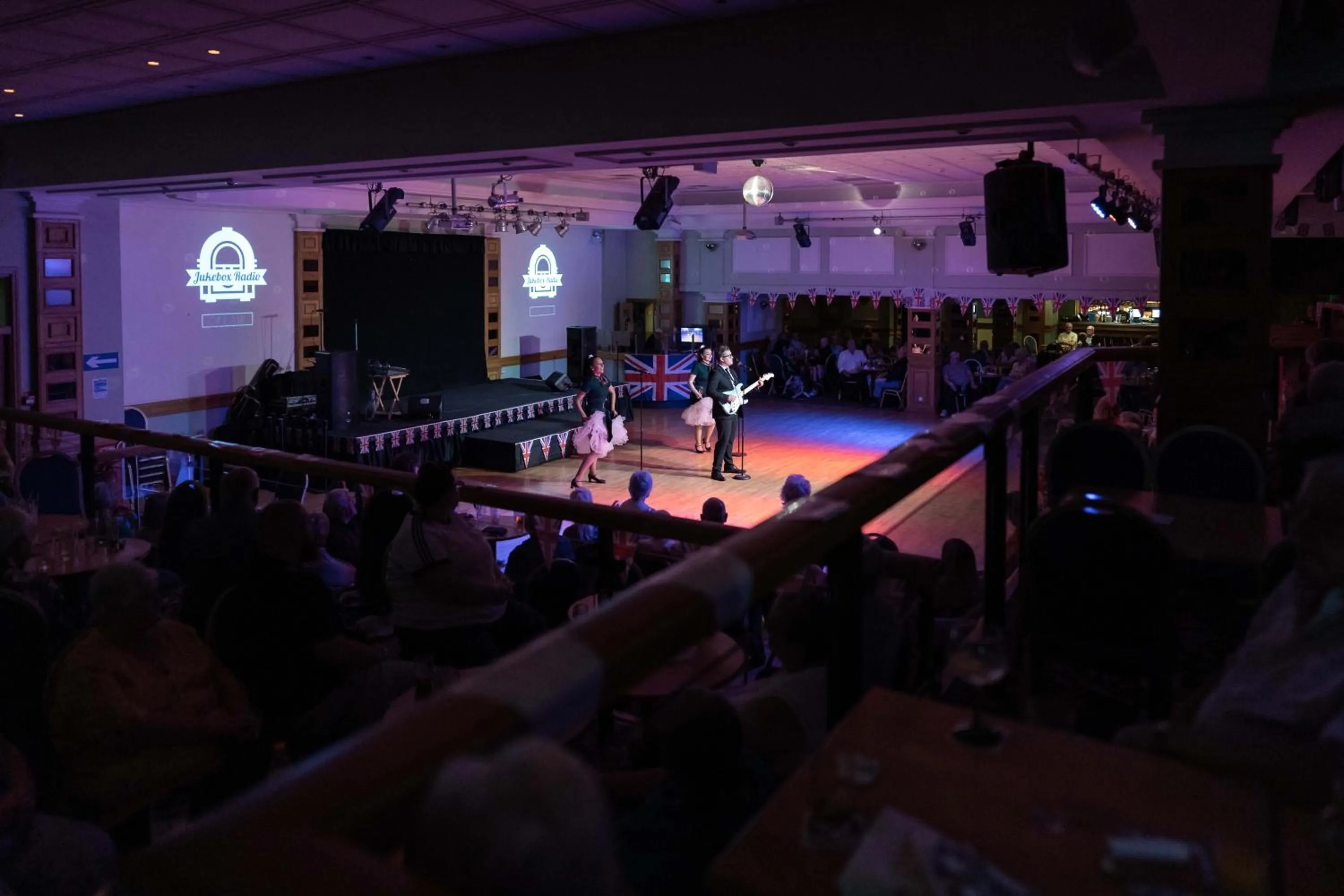 Evening entertainment in TLH Derwent Hotel - TLH Leisure, Entertainment and Spa Resort