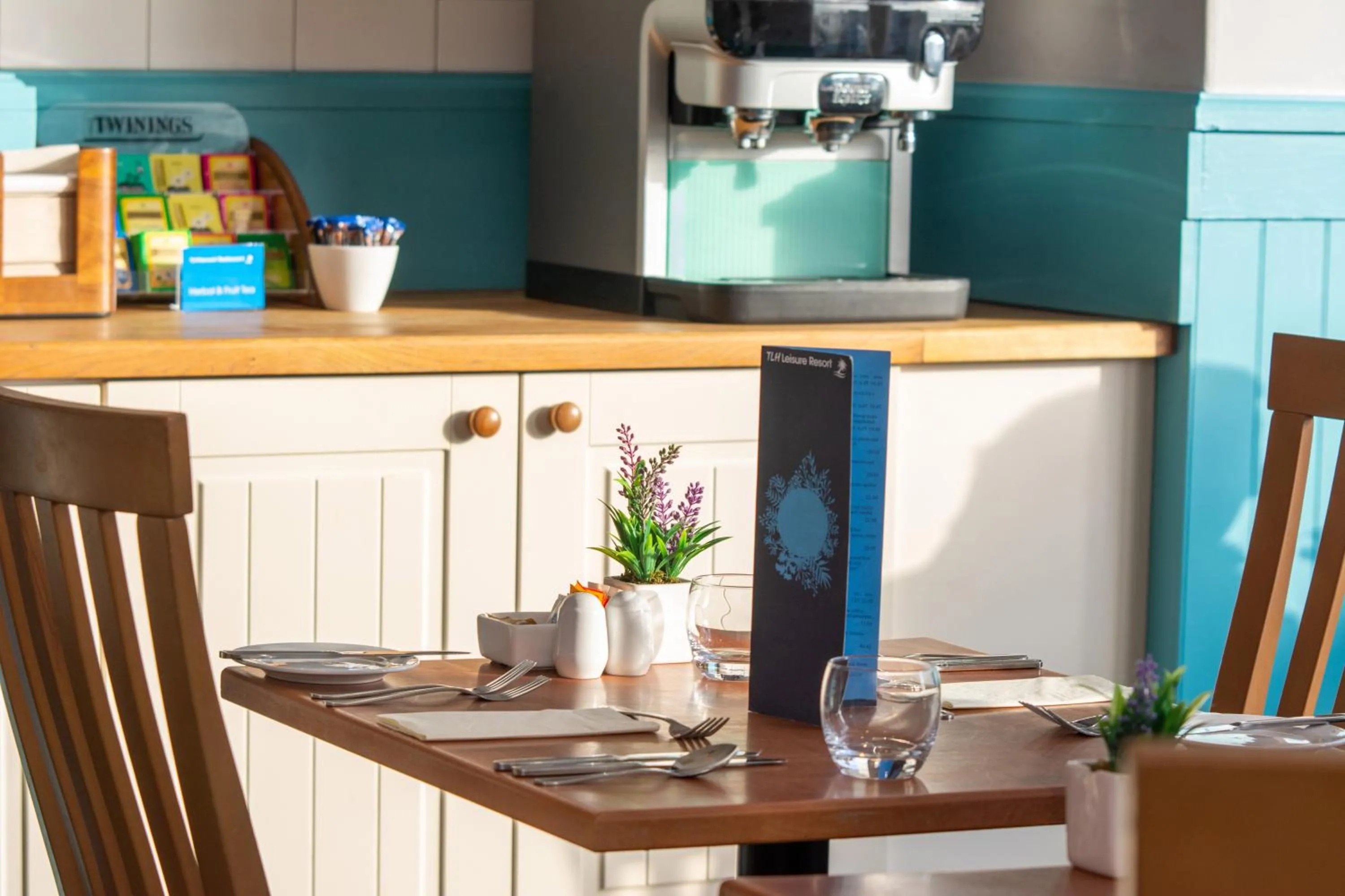 Restaurant/places to eat in TLH Derwent Hotel - TLH Leisure, Entertainment and Spa Resort