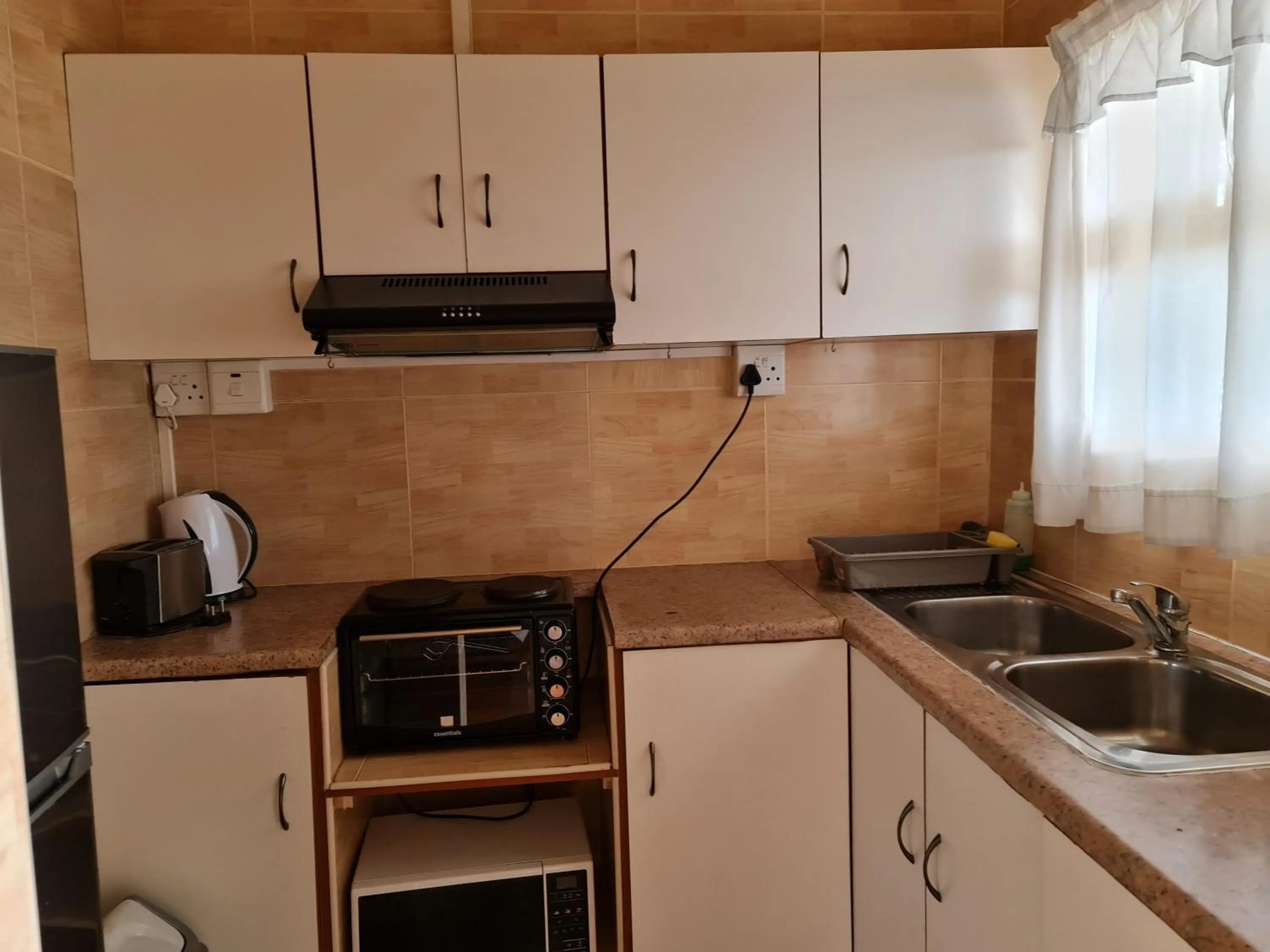 Kitchen or kitchenette in Bluff Accommodation Aybriden Self-Catering