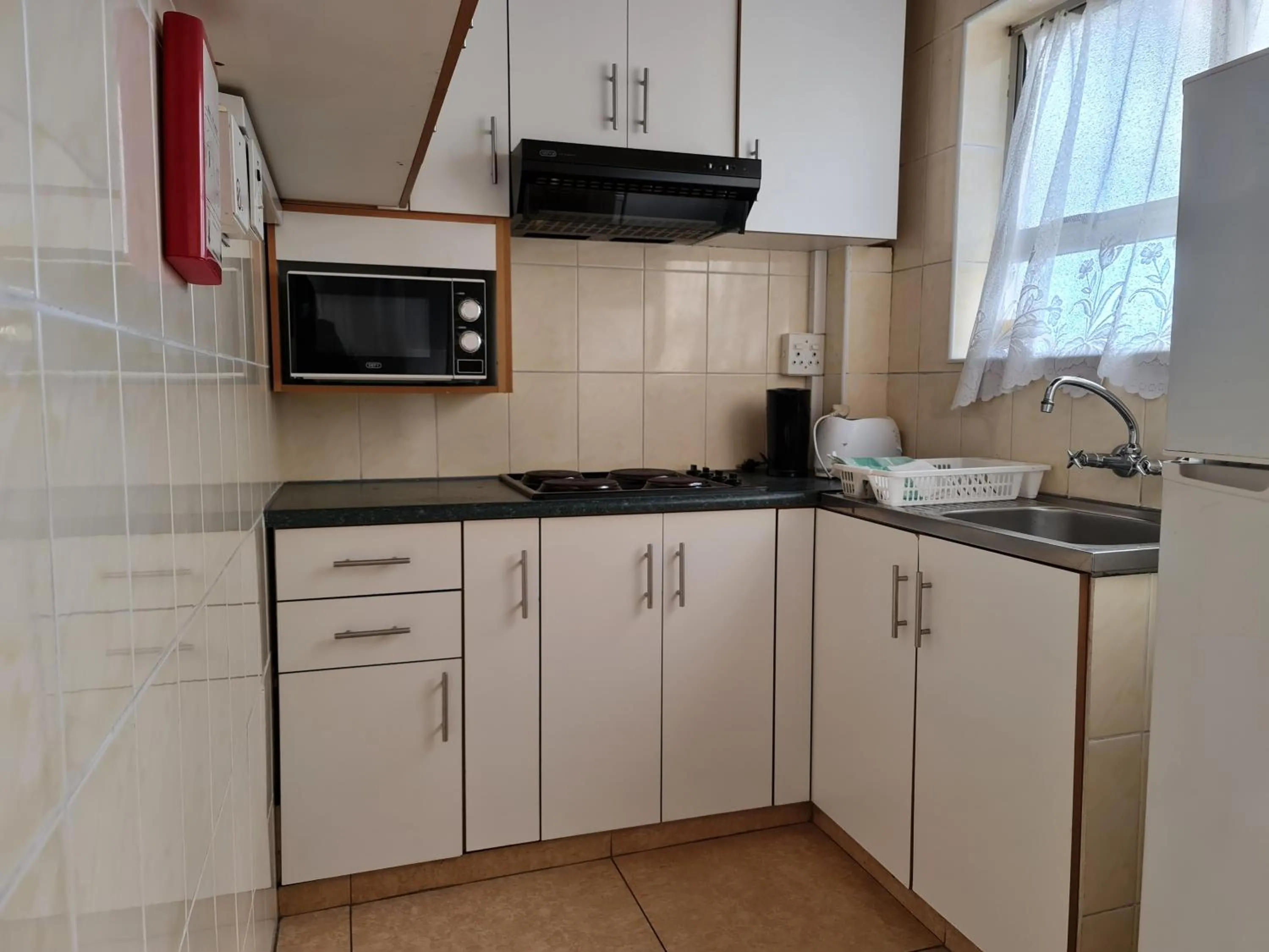 Kitchen or kitchenette in Bluff Accommodation Aybriden Self-Catering