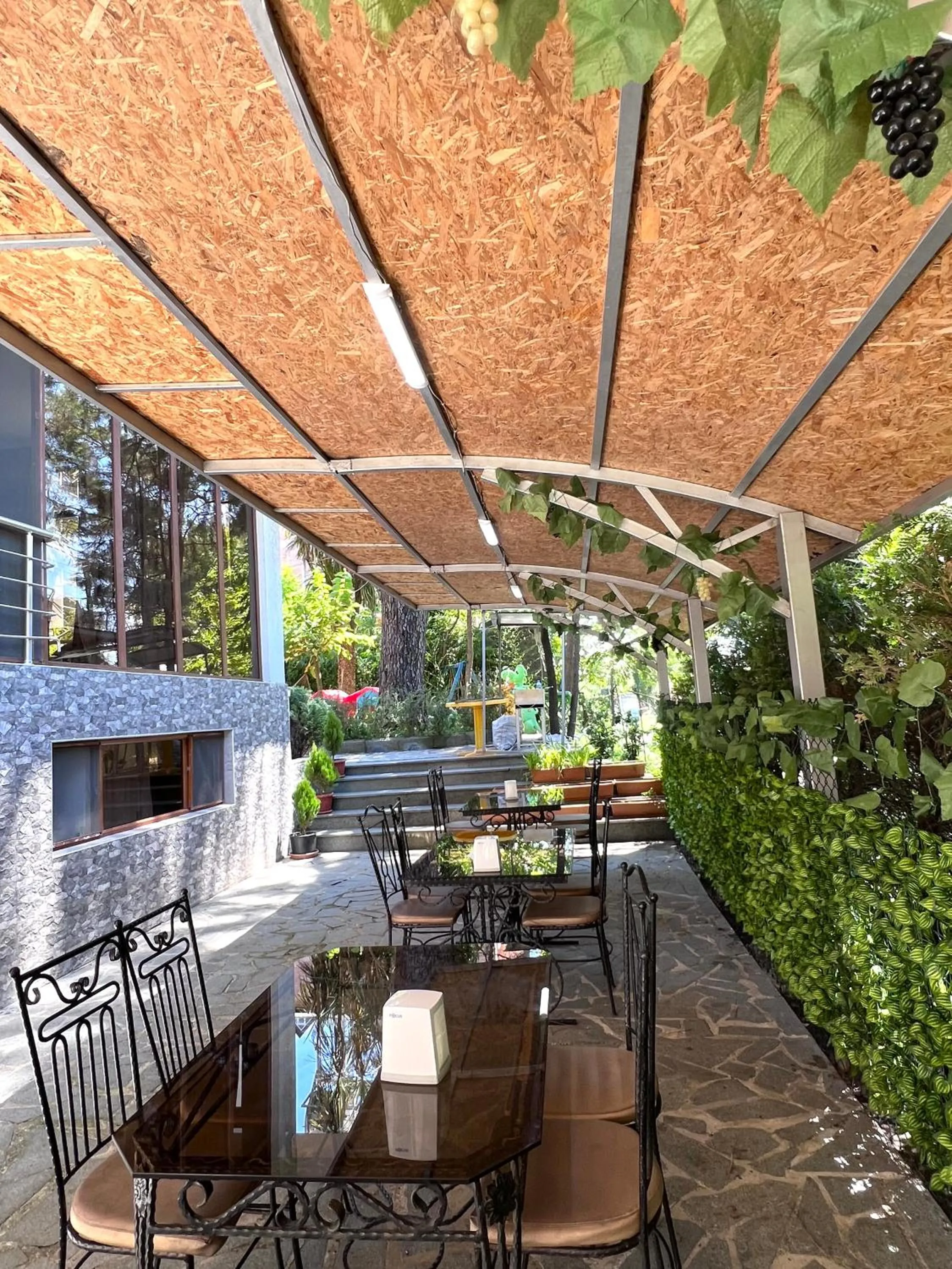 Patio in Hotel Inter