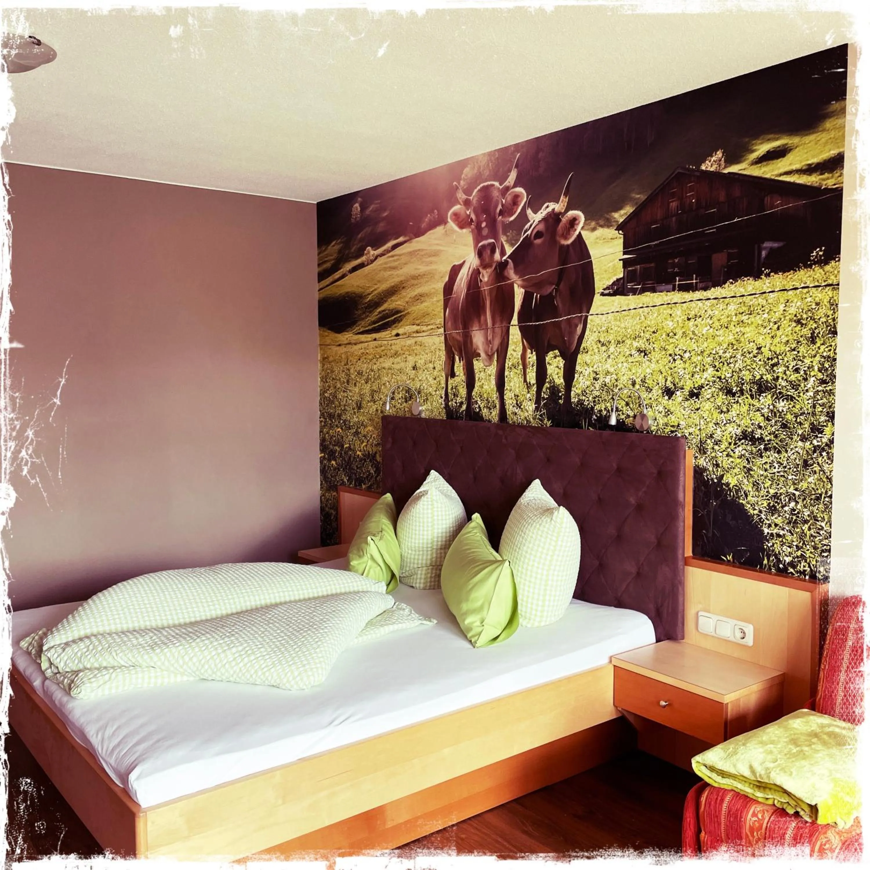 Bedroom, Bed in Hotel Garni Alpendiamant