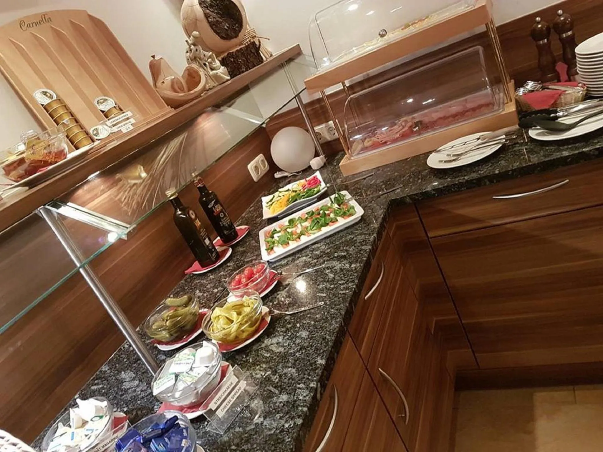 Breakfast in Hotel Garni Alpendiamant