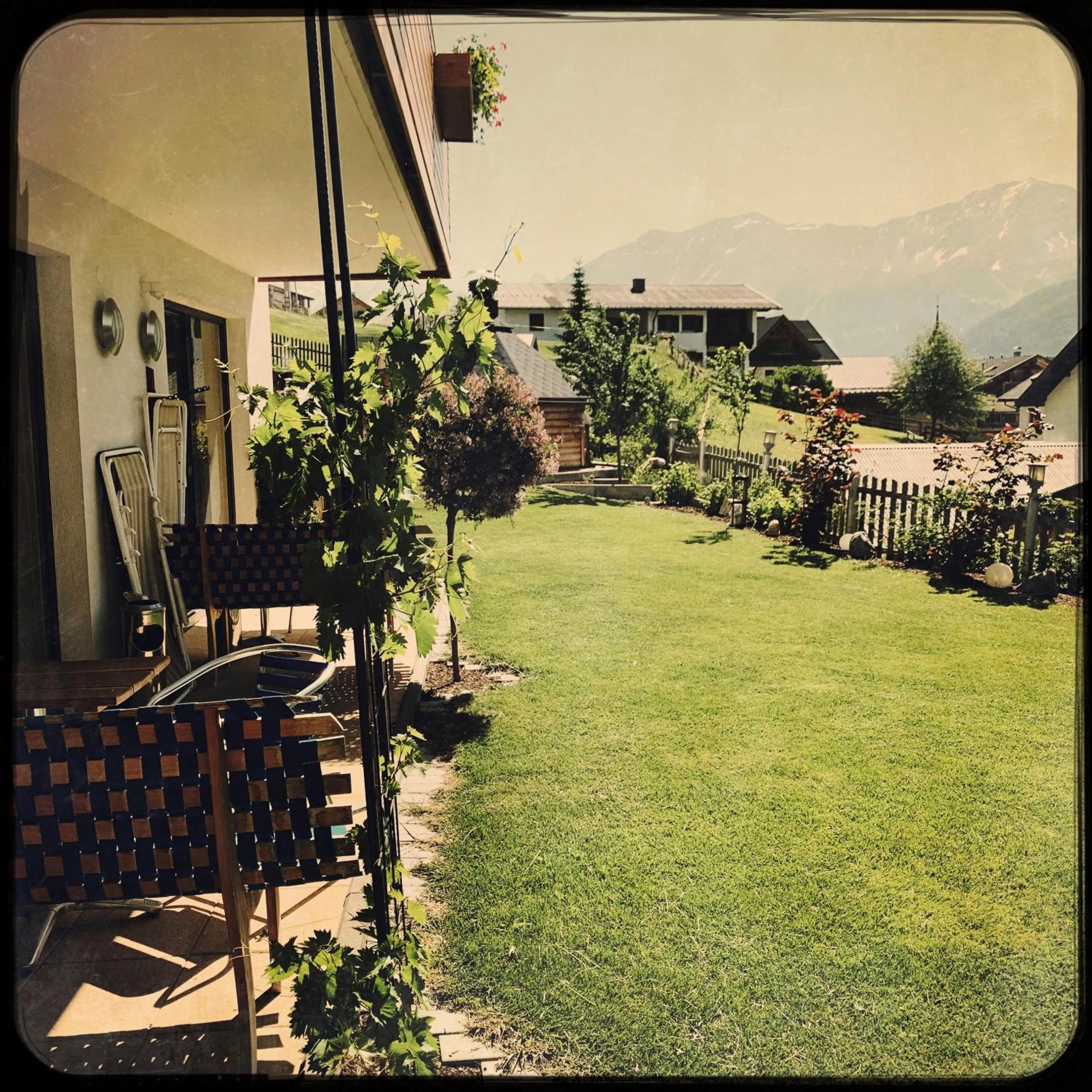 Garden in Hotel Garni Alpendiamant
