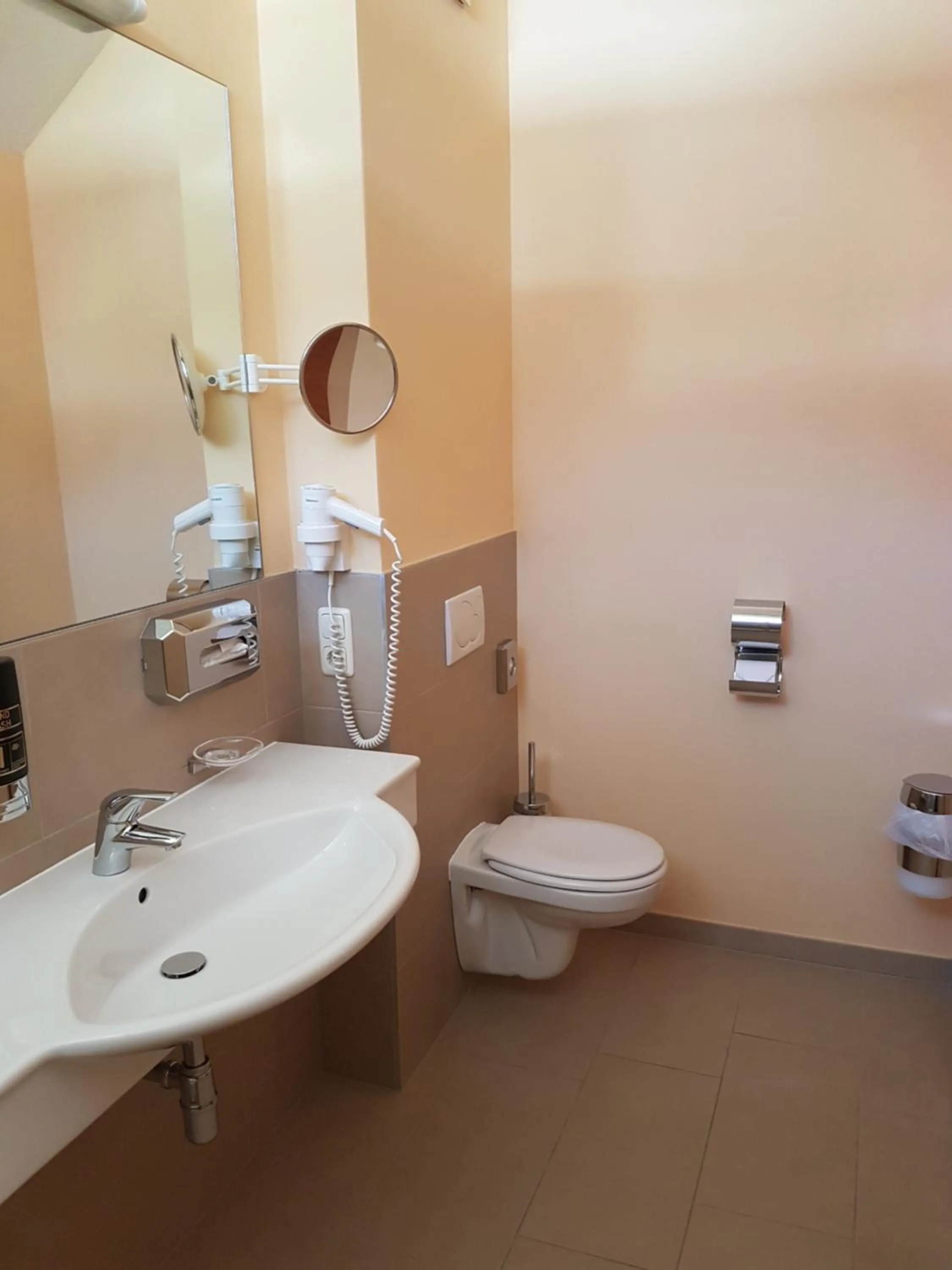 Bathroom in Hotel Garni Alpendiamant