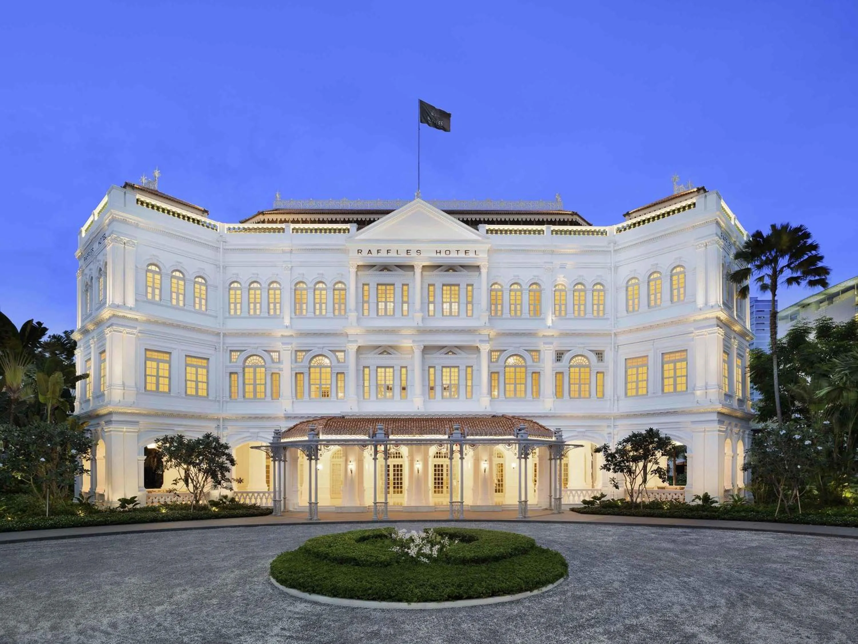 Property building in Raffles Singapore