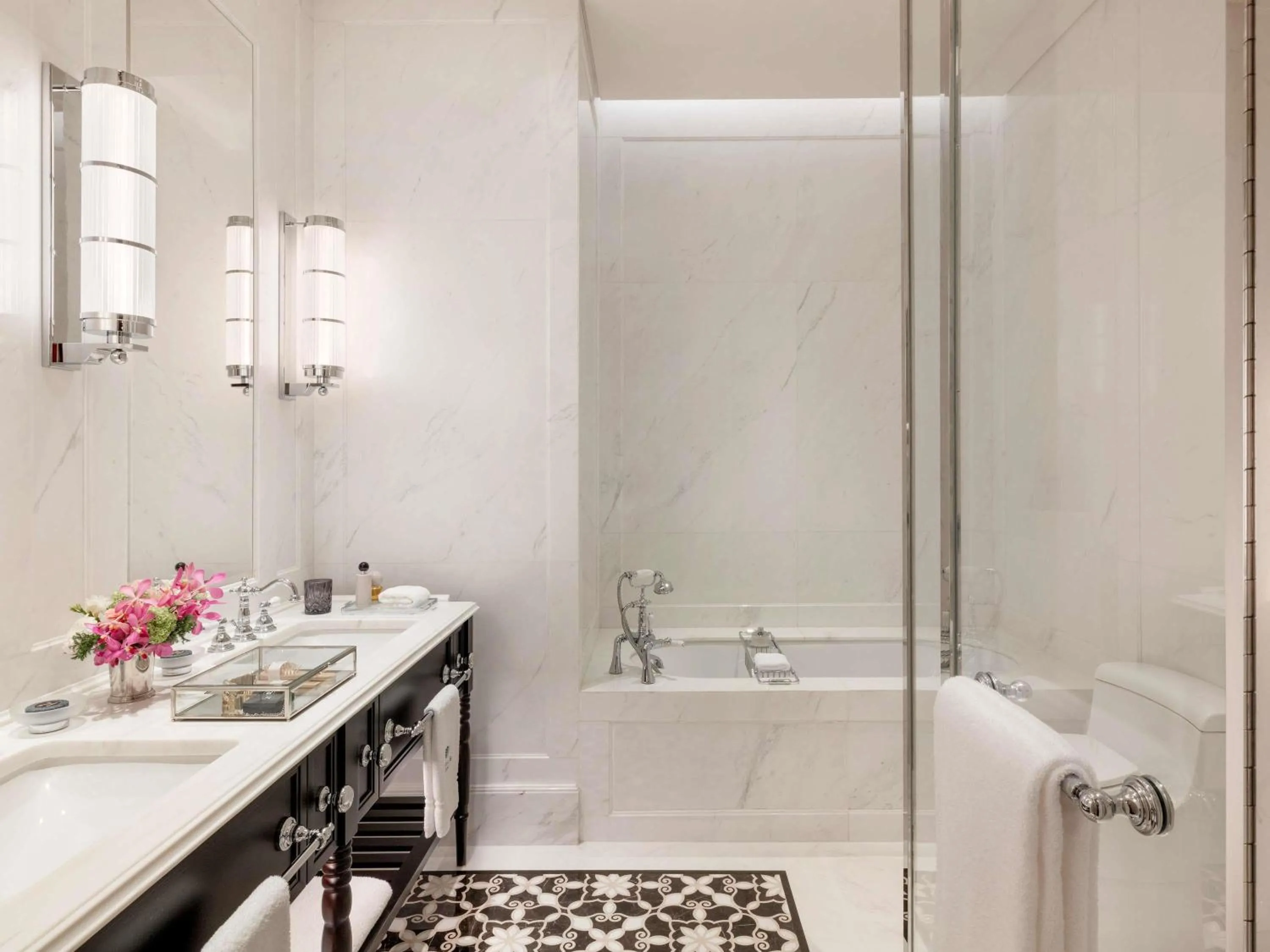 Bedroom in Raffles Singapore